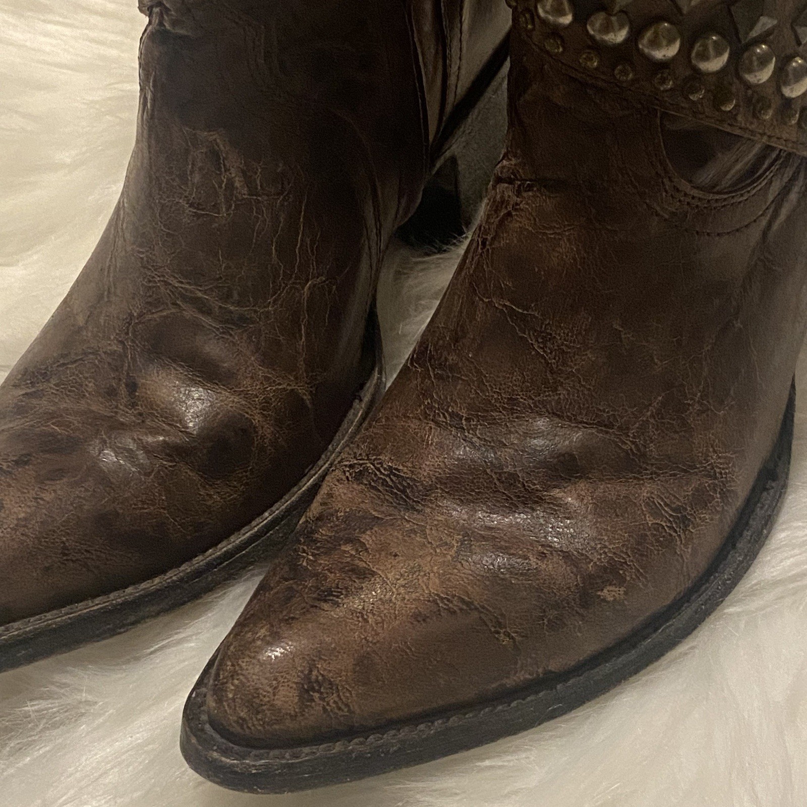 Old Gringo Mini Belinda Studded Chocolate Leather Brown 7.5 B Ankle Boot Booties