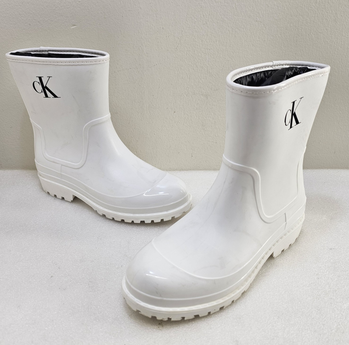 Calvin Klein KCAbay Women’s Rain Boots Faux Fur Sock Lining 9M