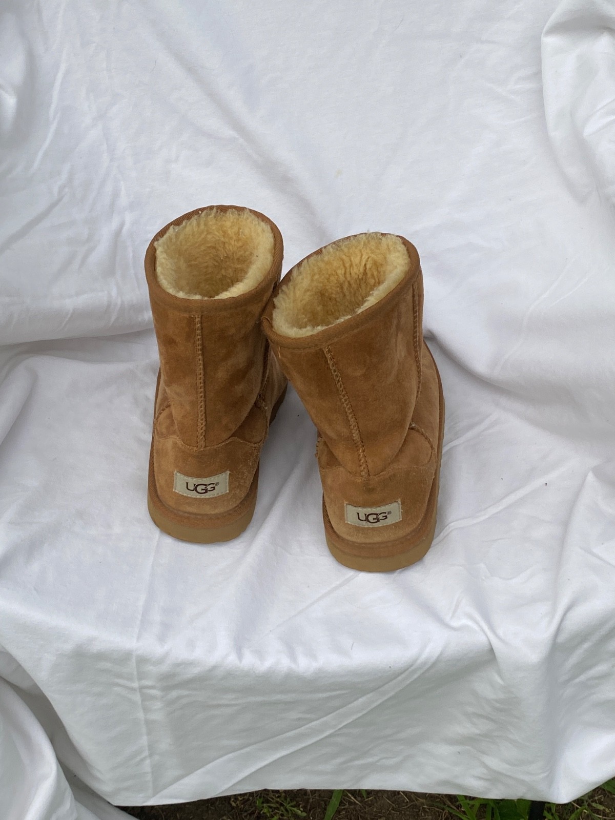 UGG Classic Tall II Women’s Boot, Size 4 – Chestnut