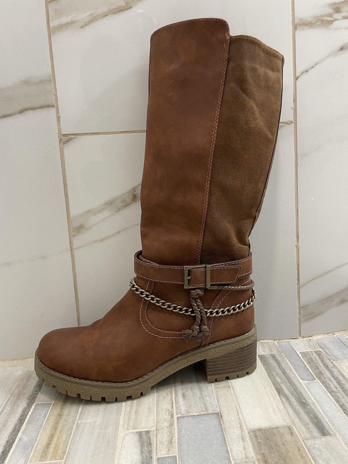 Refresh Women’s Biker Style Rider Boots 170185 size 9