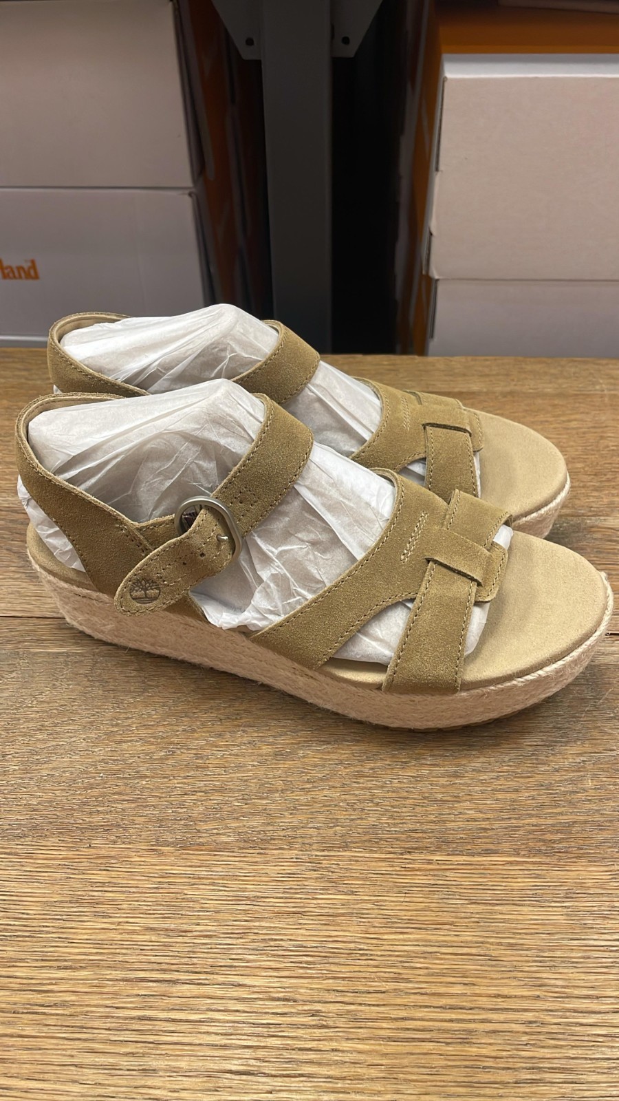 TIMBERLAND WOMEN’S SANTORINI SUN BLACKSTRAP SANDAL MEDIUM BEIGE SUEDE A4256-EW1