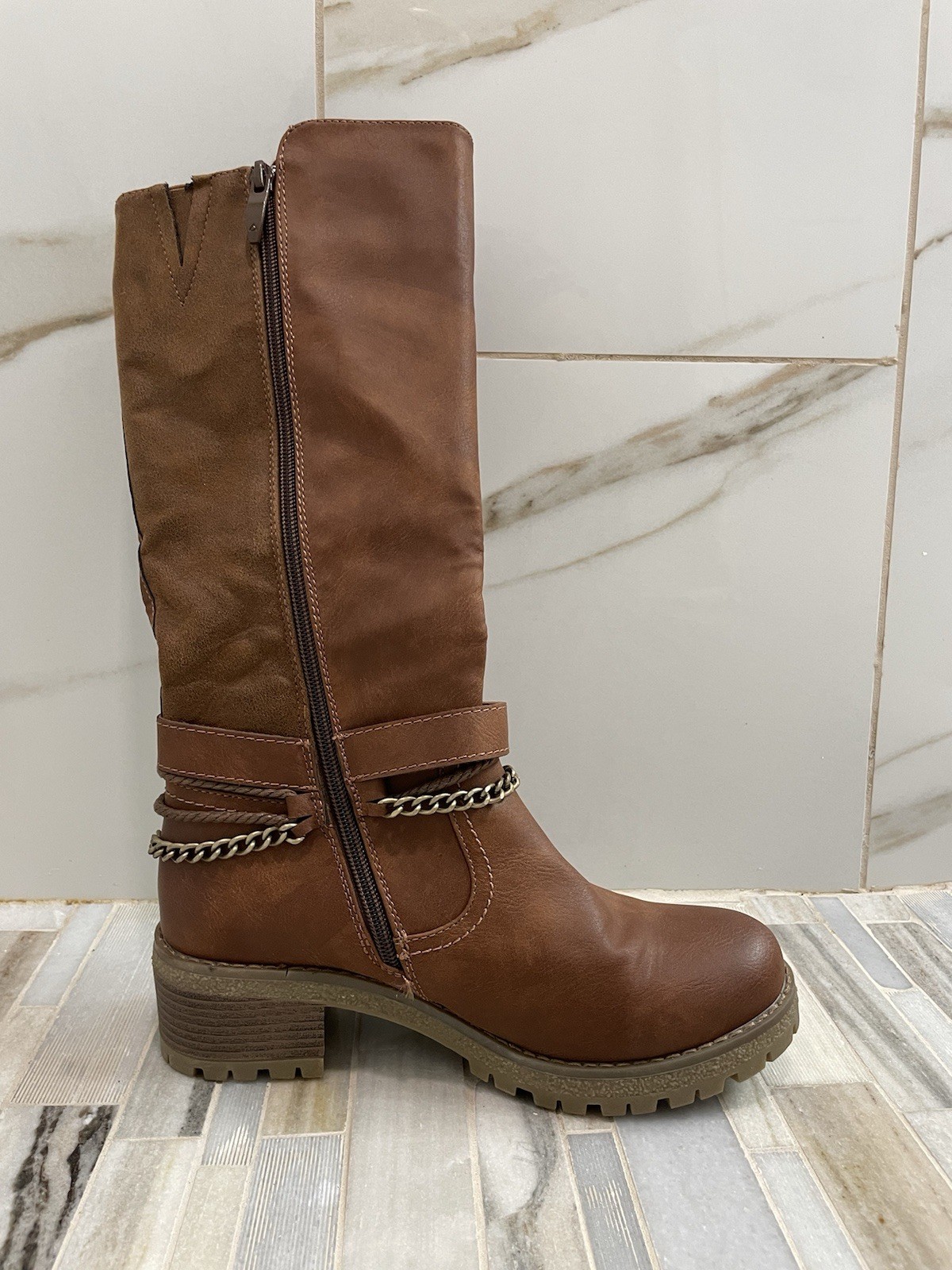 Refresh Women’s Biker Style Rider Boots 170185 size 9