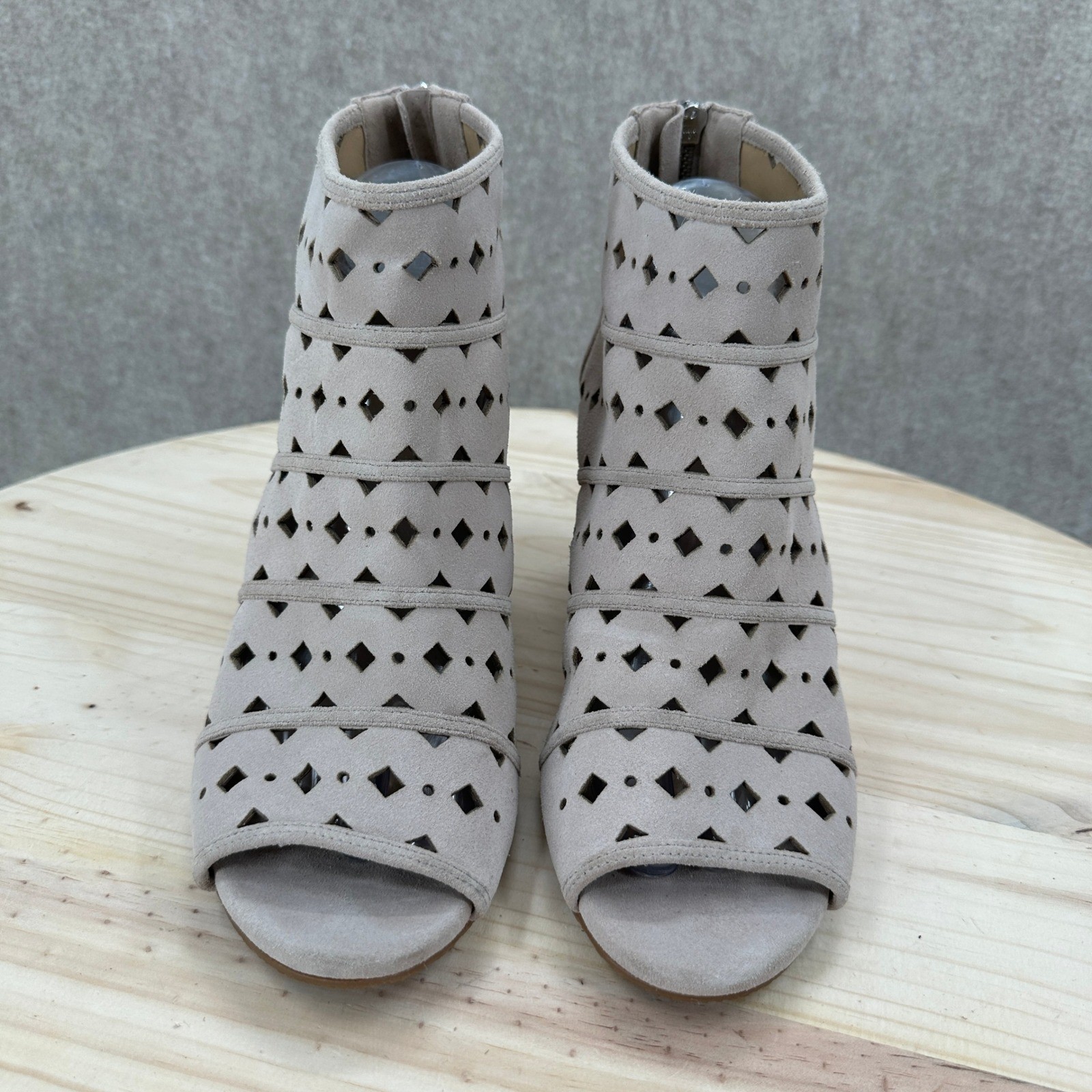 Michael Michael Kors Uma Wedge Sandals 9 Taupe Suede Laser Cut Open Toe Booties