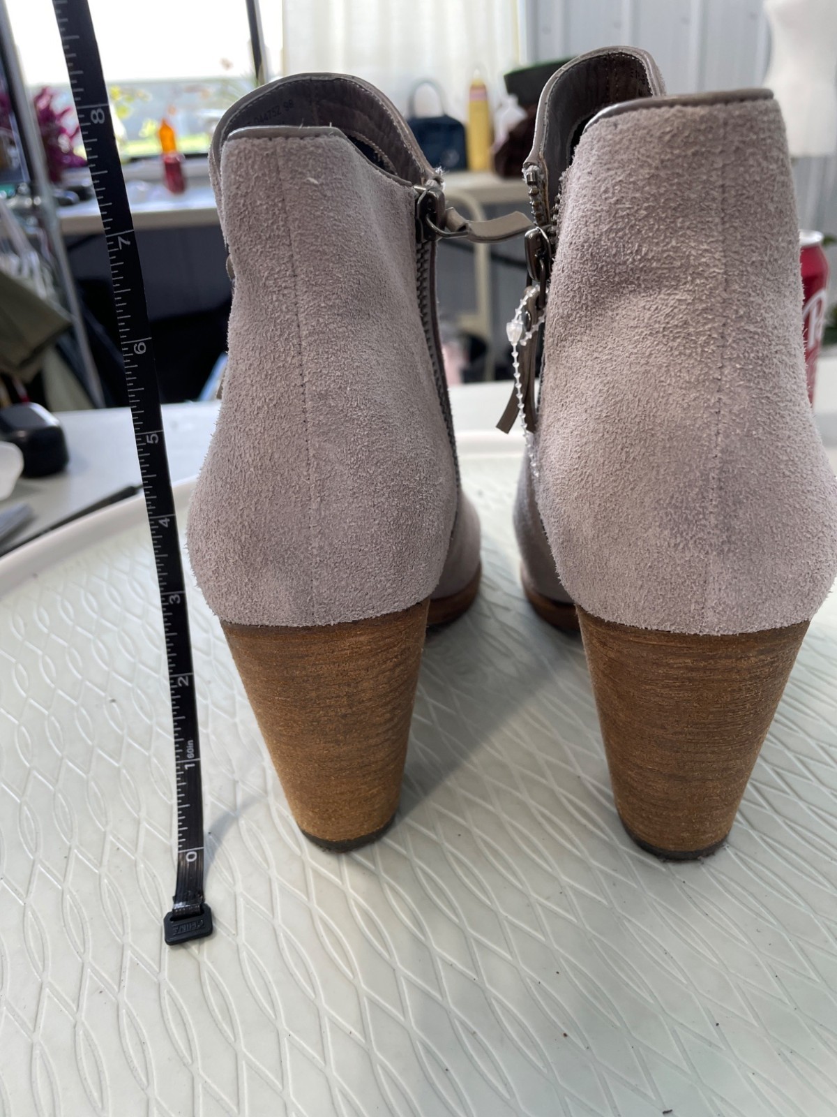 Cole Haan Hayes Ankle Bootie Size 9 Suede Leather Gray Bohemian Hippie Western