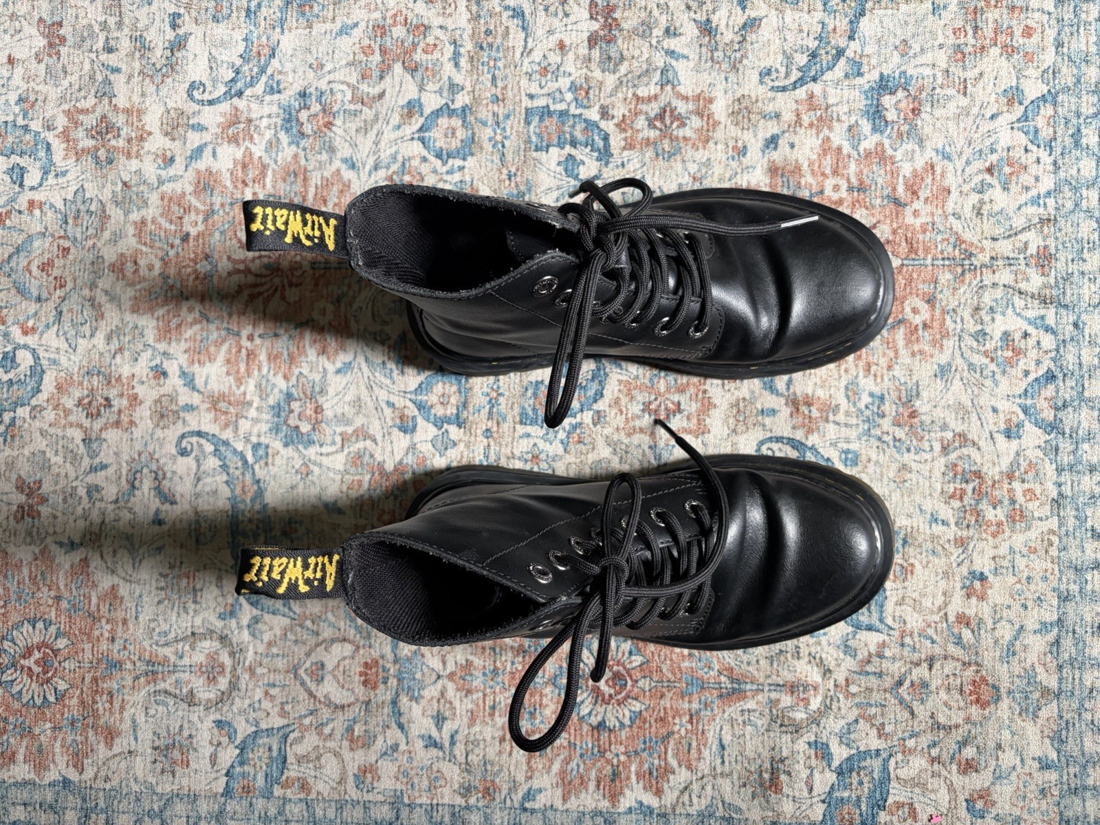 Dr. Martens Black Leather Lace-Up Ankle Combat Boots Round Toe US 7
