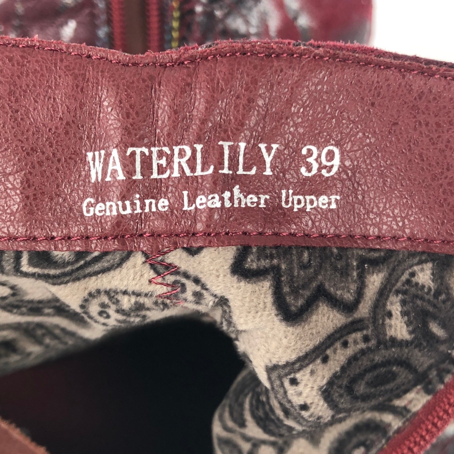 L’Artiste Spring Step Waterlily Floral Leather Ankle Boots Sz 39 Red Metallic