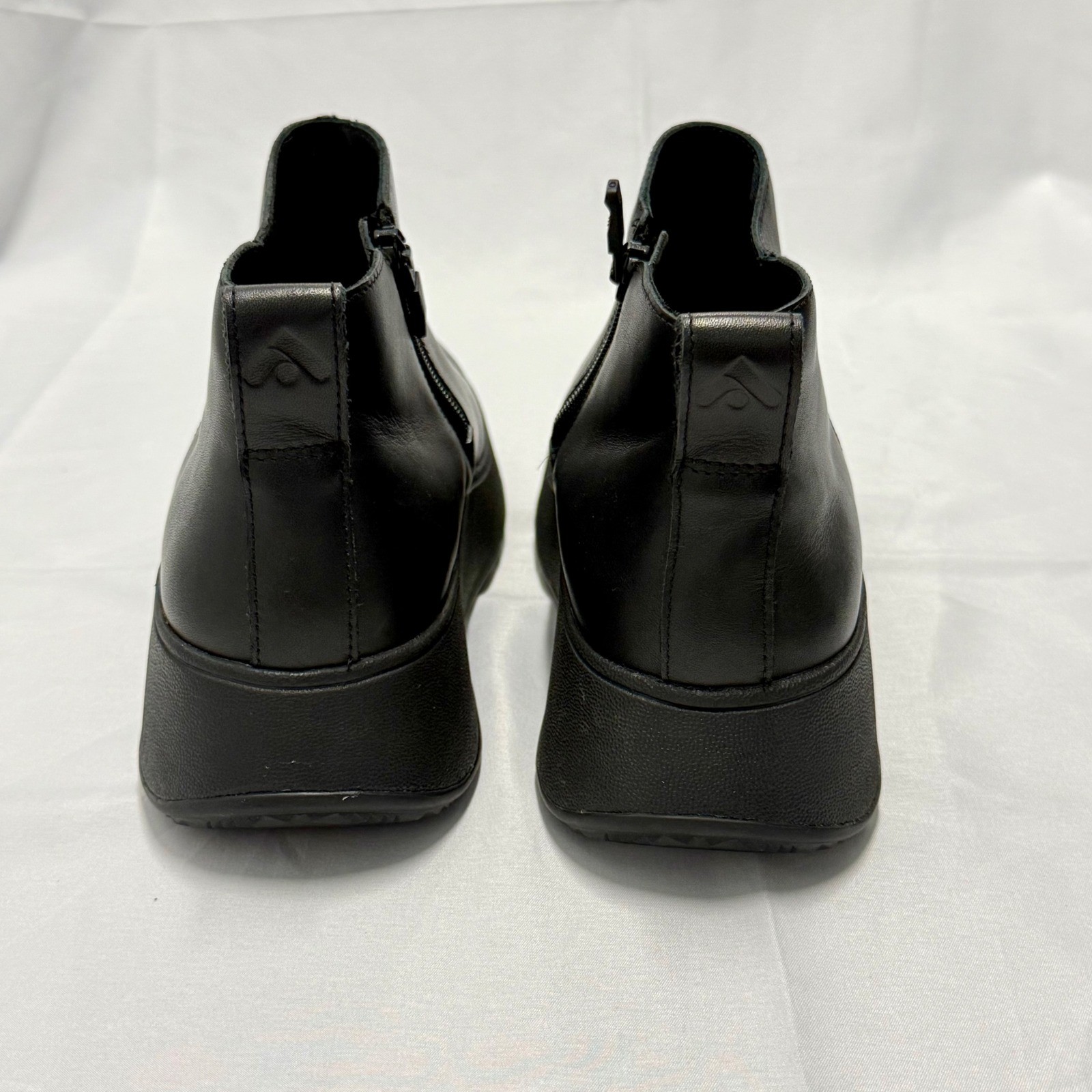 FitFlop F-Mode Leather Platform Zip Ankle Boots Black Womens 8 Grunge Goth Fall