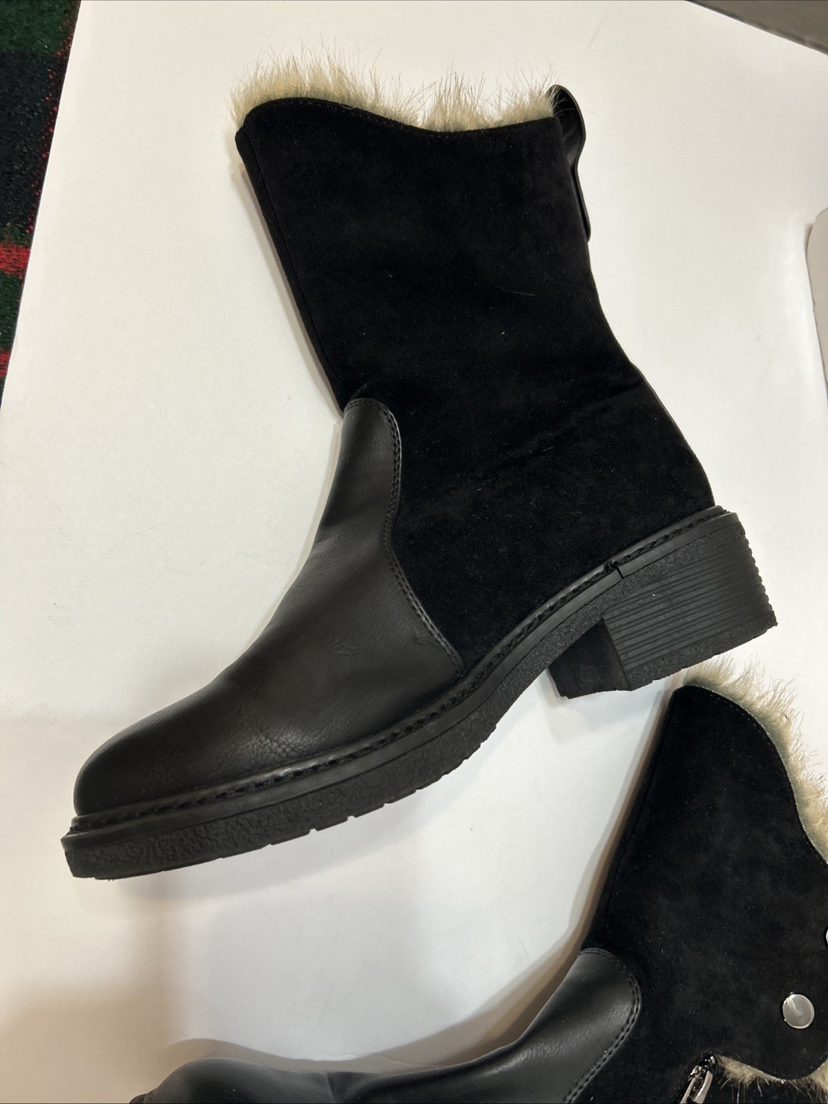 Patrizia by Spring Step Saige Boots Size 38 Black Faux Fur Lined Leather Zip