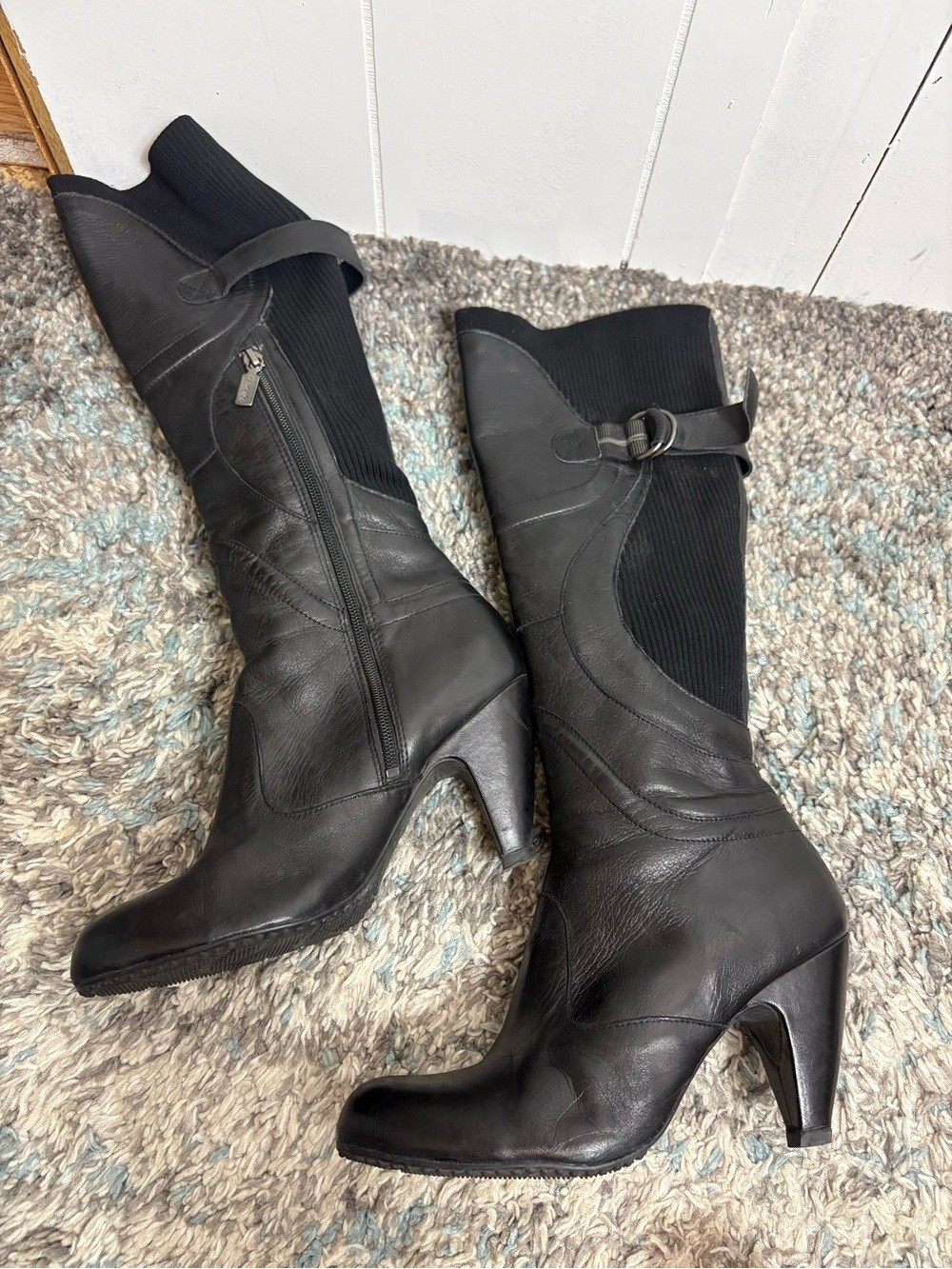 Blondo Boots Womens 9 Tall Leather Ribbed Stretch Inlets Heeled Buckle Riding