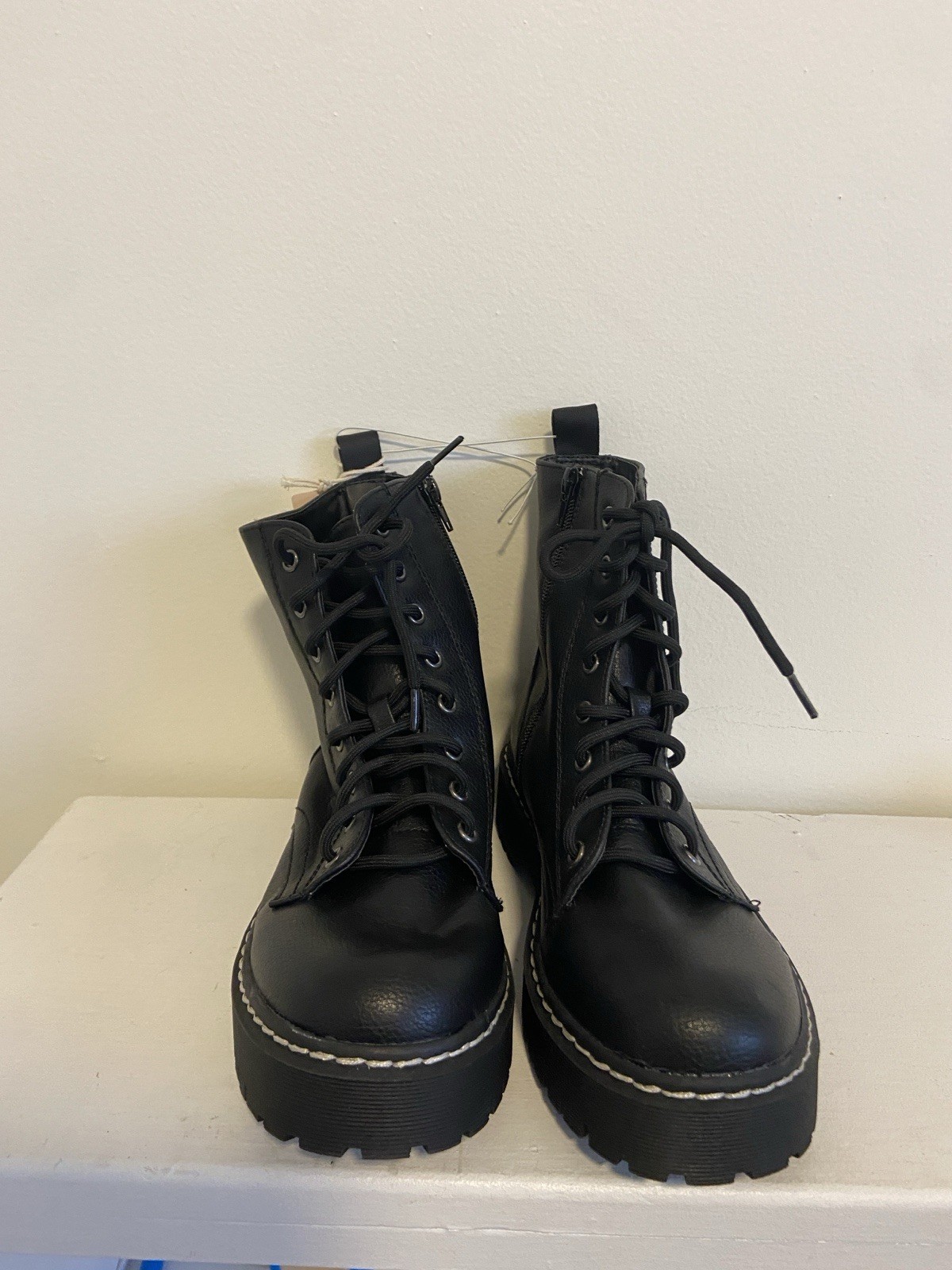 Women’s Sincerely Jules Harley Black Combat Boots Zipper And Laces Size 7.5 NWT