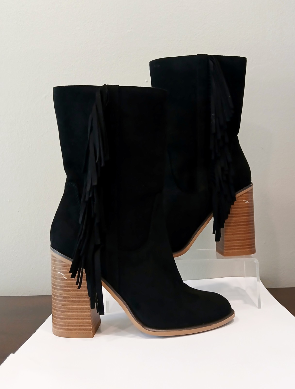 SODA Black Faux Suede Women Western Fringe Block Heel Boots US7 28.13oz