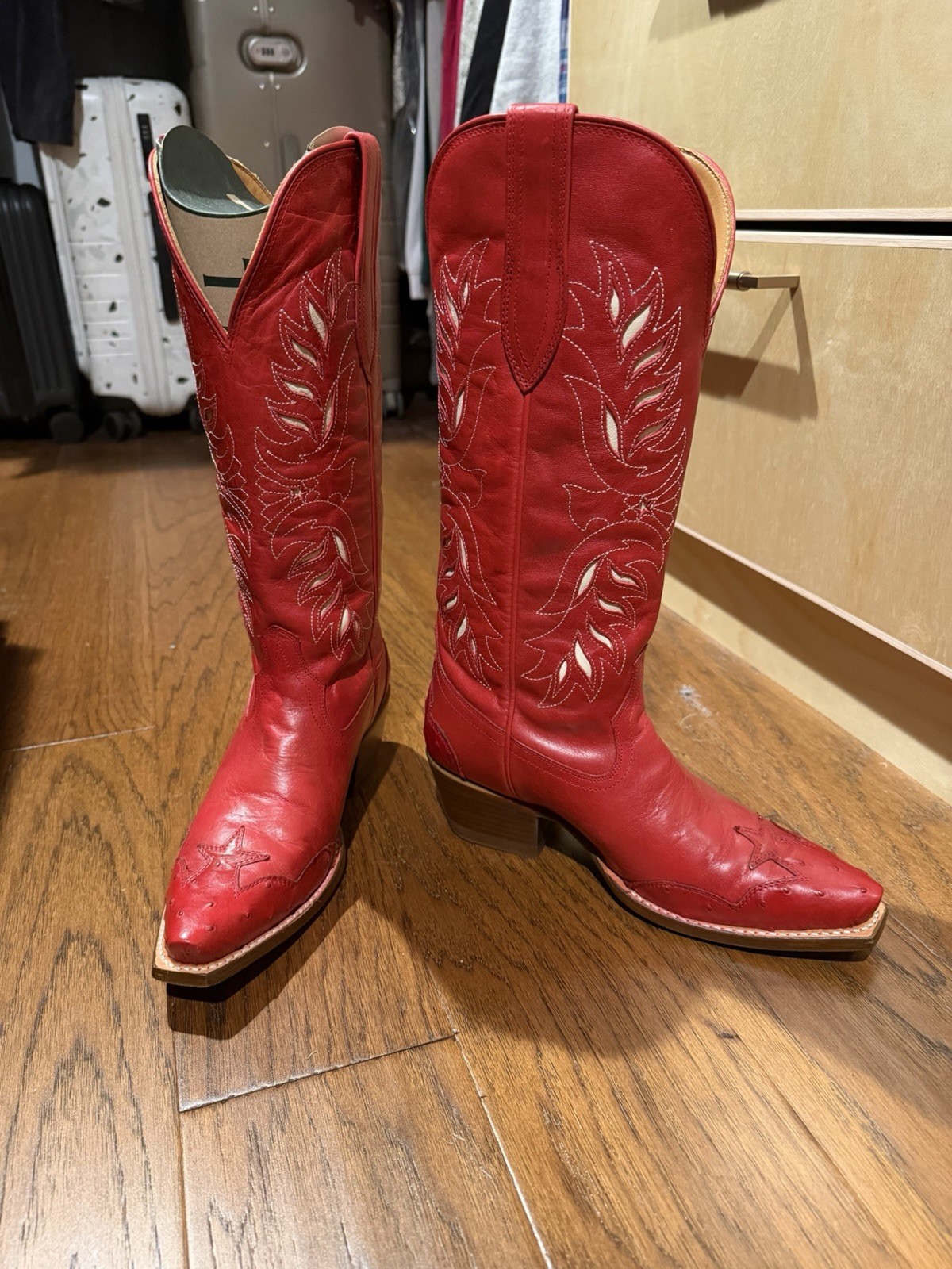 Tecovas Annie Eagle Barn Red Sz 7
