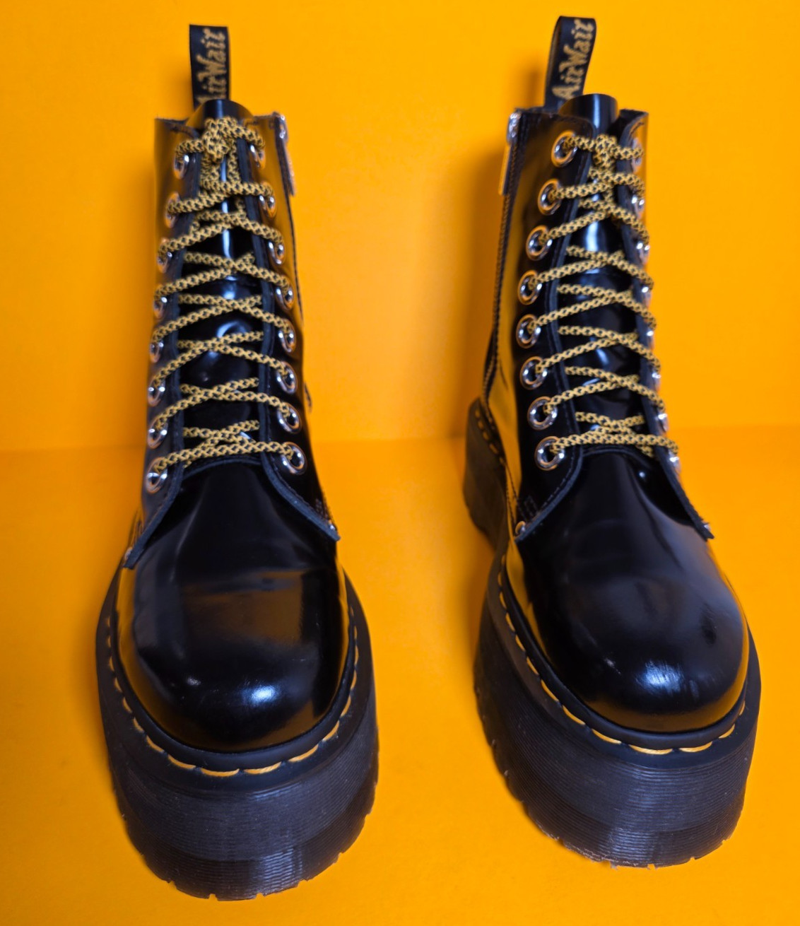 Dr Martens Jadon Max Platform Quad Boots Womens Size 9 Black Leather Excellent