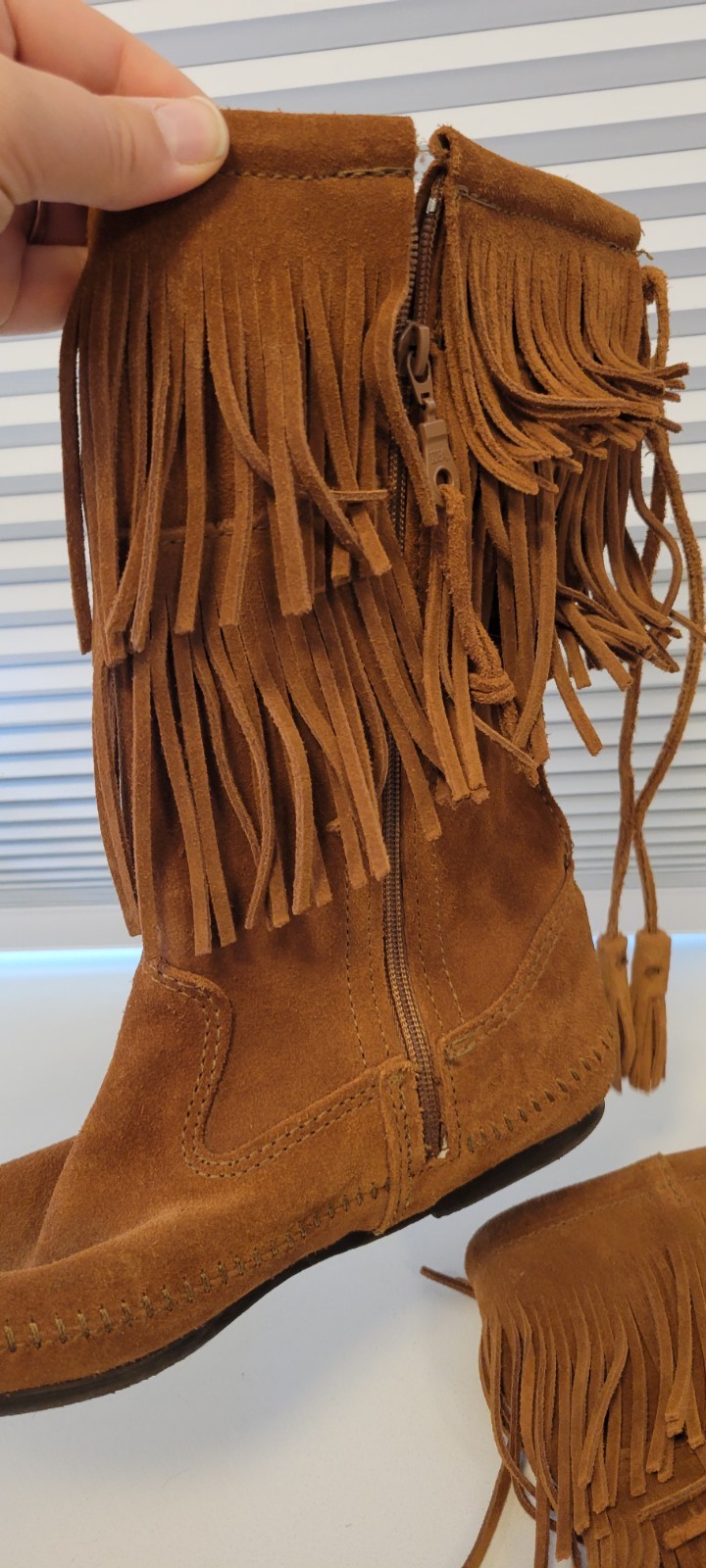 Minnetonka Moccasin Boots Suede Layer Fringe Brown Sz 9 Boho Native American