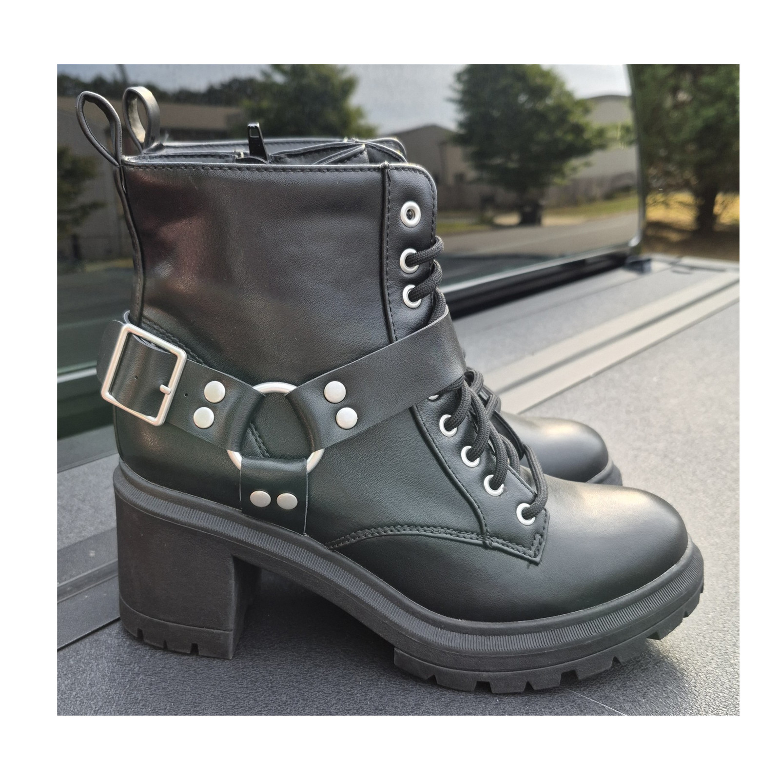 Black Combat Studded Buckle Zipper Lace Up Ankle Women’s Boots Size 7.5