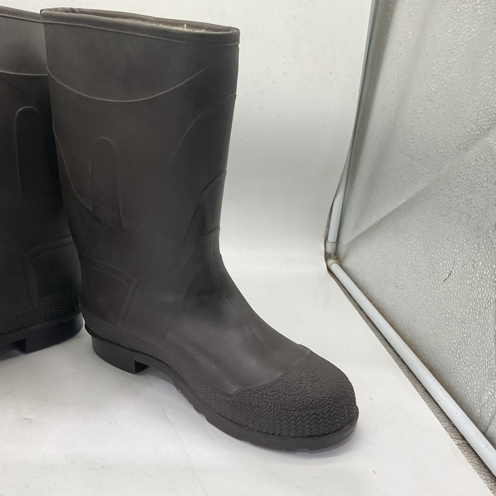 RED Ball Brown Runner Boots Size 7 Women’s Mucking Farm Fishing Gardening GUC