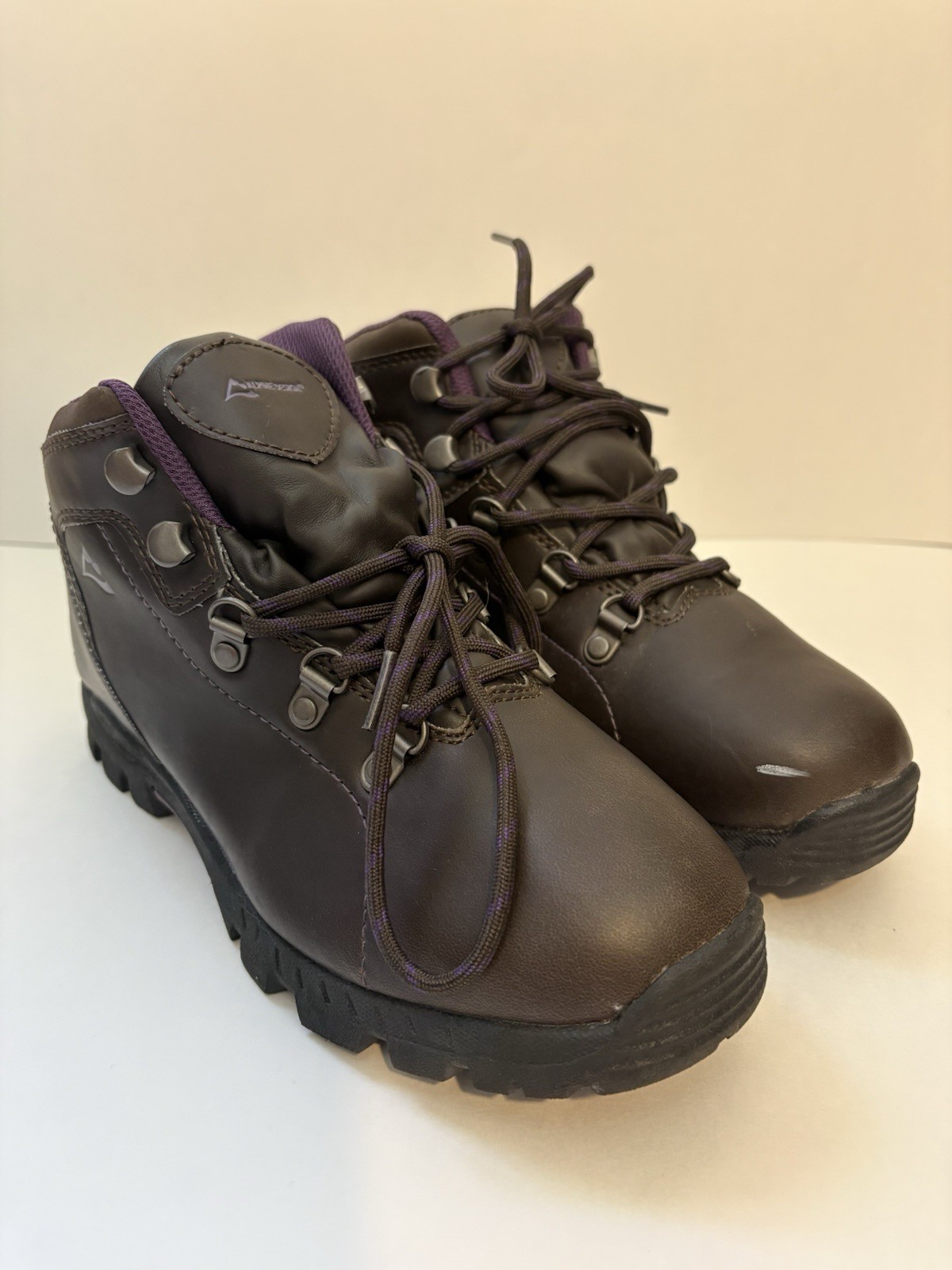 Alpine Design Adicara Hiker Women’s Size 7 Brown Hiking Boots