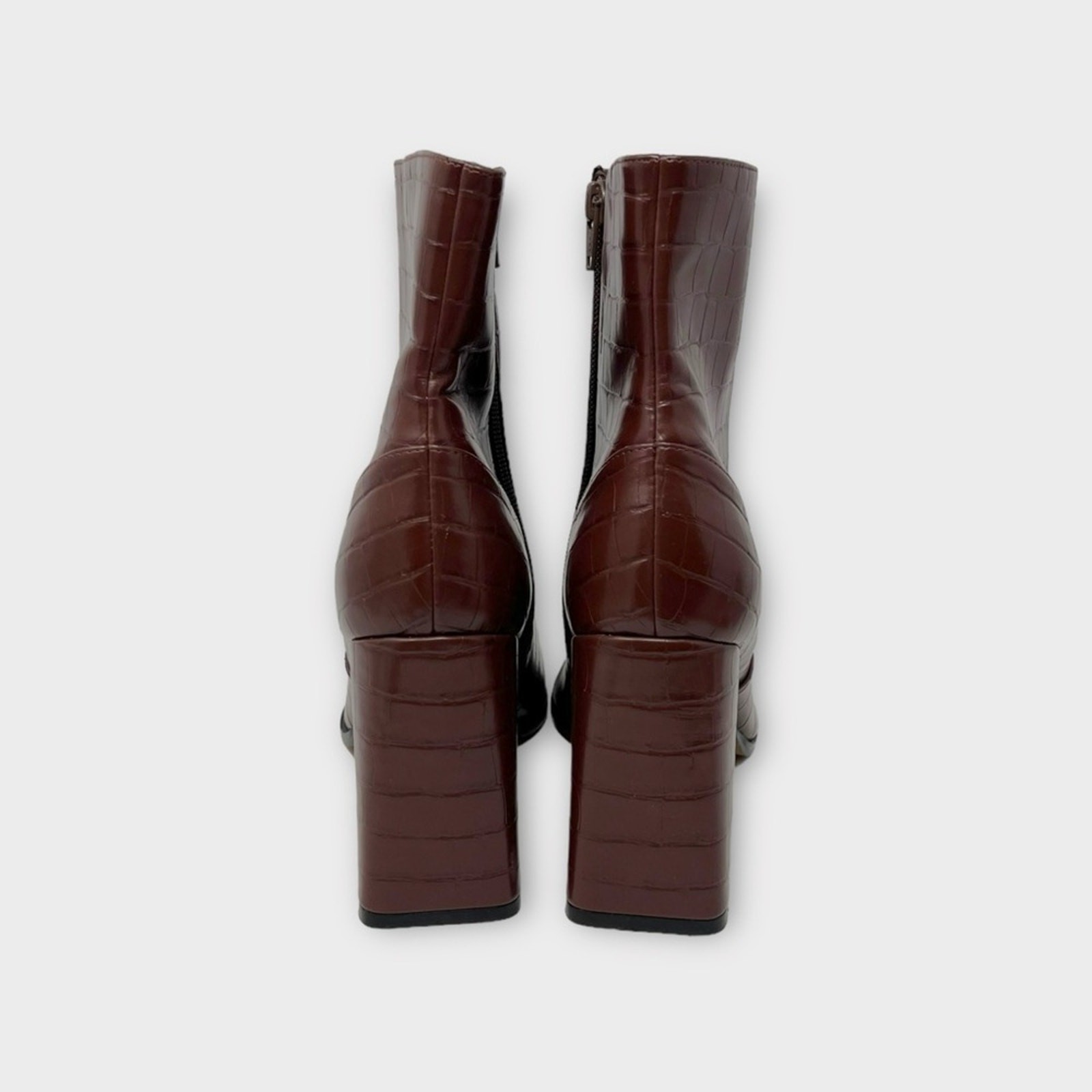 Lisa Vicky Craze Faux Leather Croc Embossed Square Toe Bootie Size 10