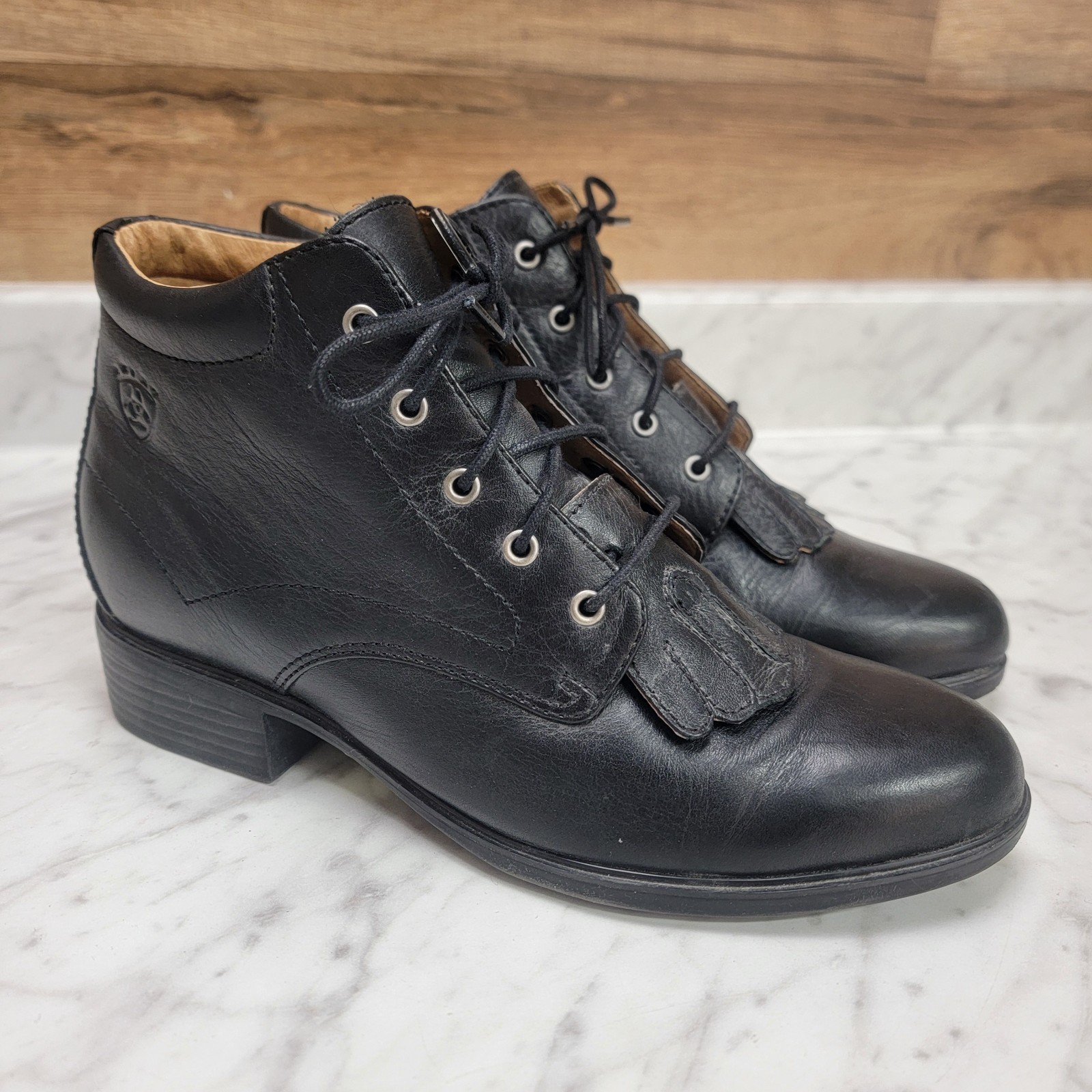 Women’s Size 7B Ariat #12201 Competitor Lace Up Roper Boots Tasseled Black