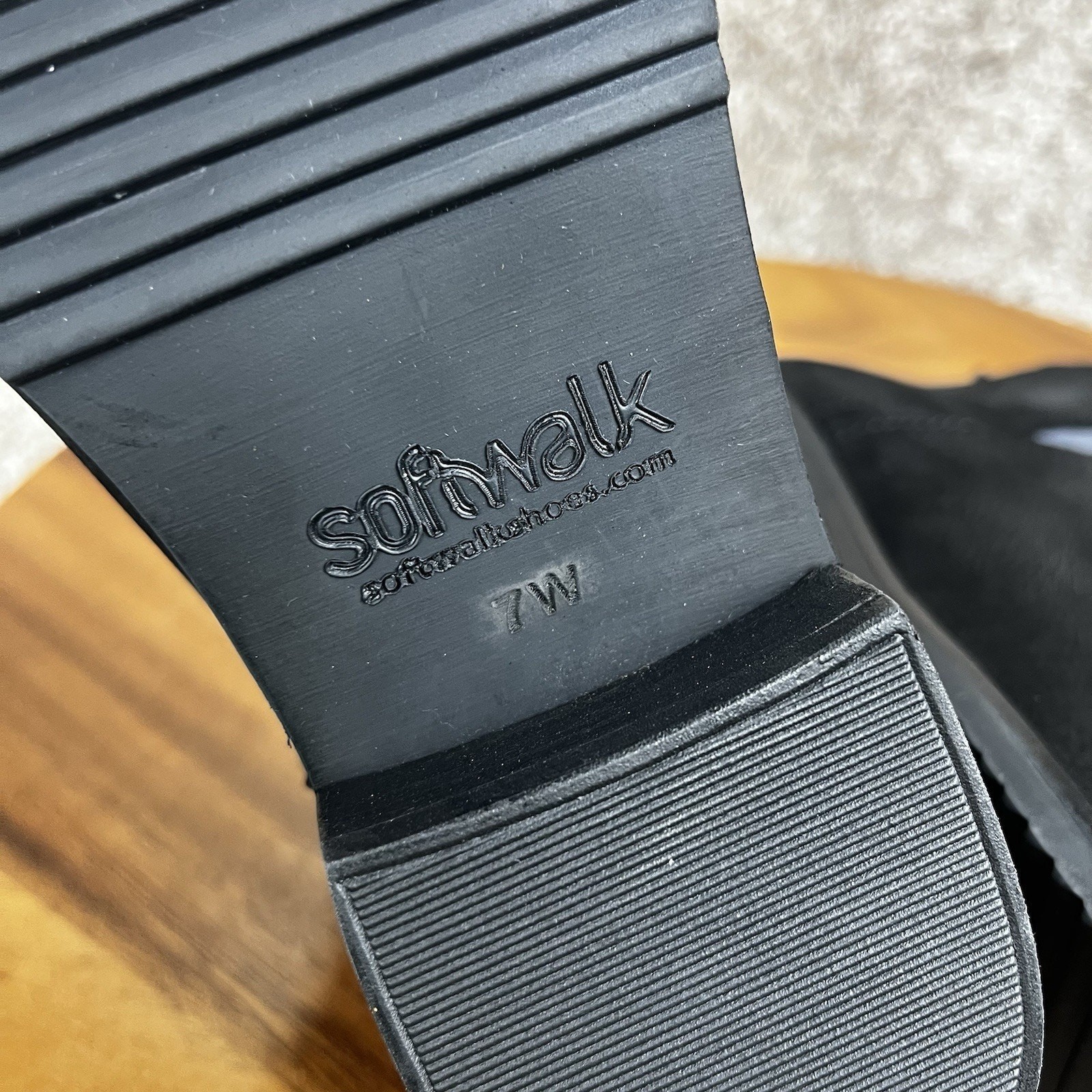 NEW SoftWalk Women’s Ramona Boots Loafer Black Size 7 W Wide Shoes S2156-001