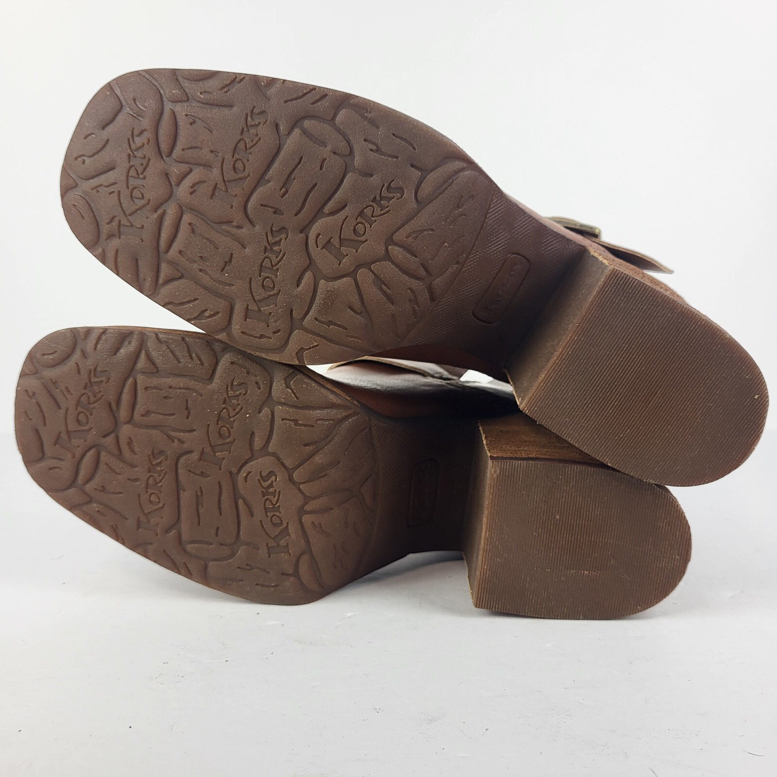 Korks Kari Women’s Ankle Booties Pull On Buckle Tan Comfort Padded Wooden 10 M