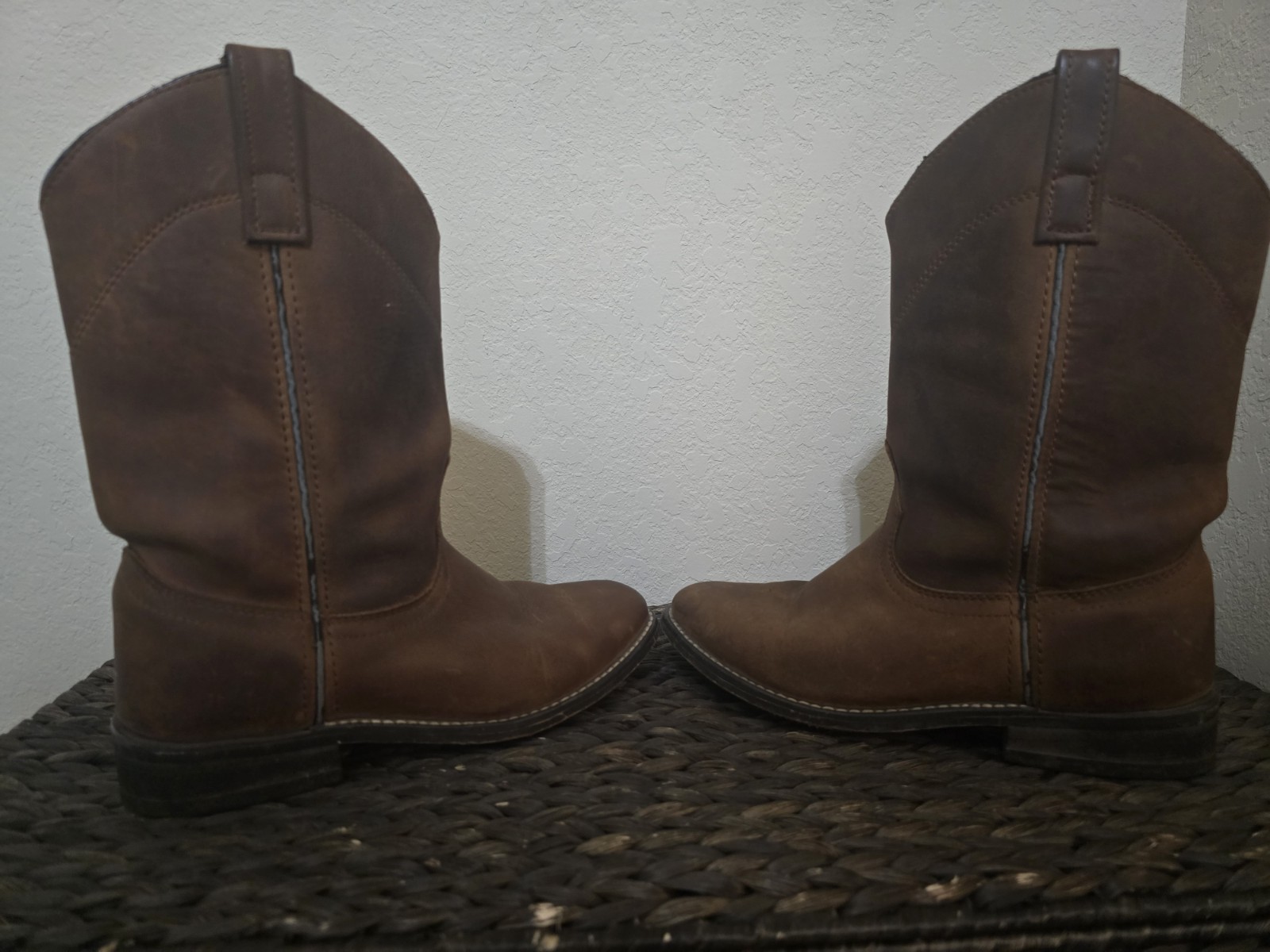 Laredo Vintage Distressed Brown Leather Roper Western Cowboy Boots Women’s 7