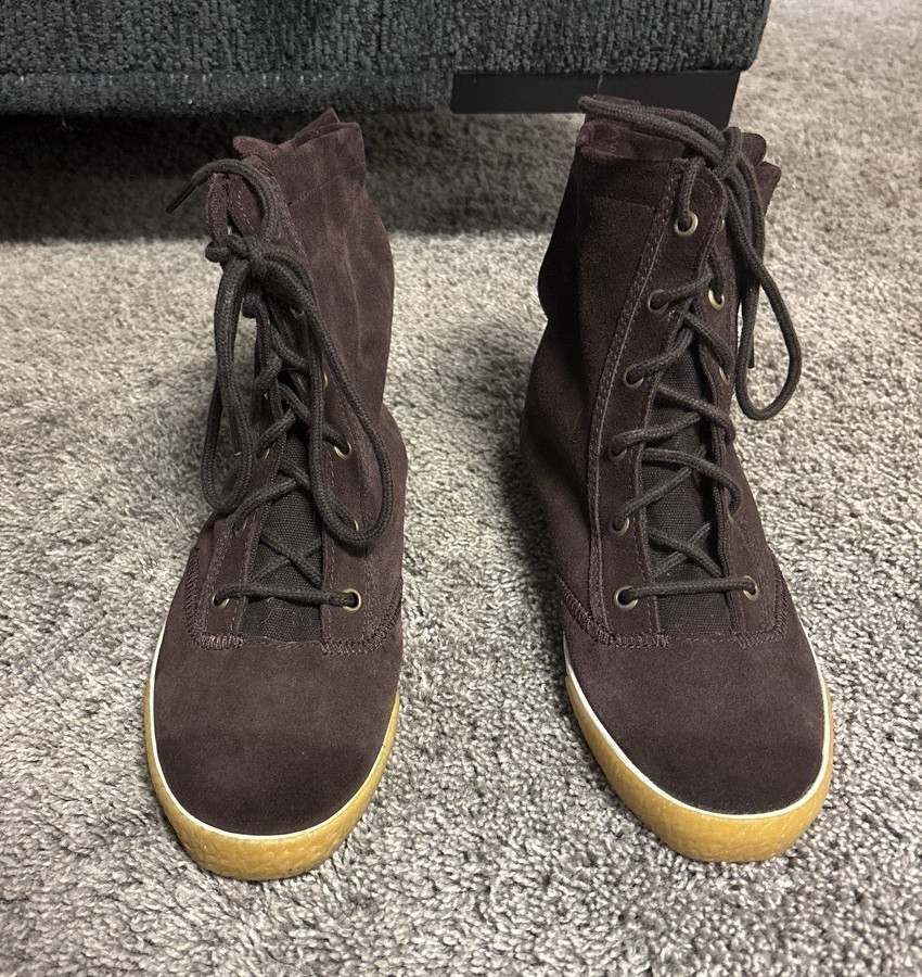 Keds Women’s Brown Suede Lace-Up Ankle Bootie Round Toe Rubber Sole US 9