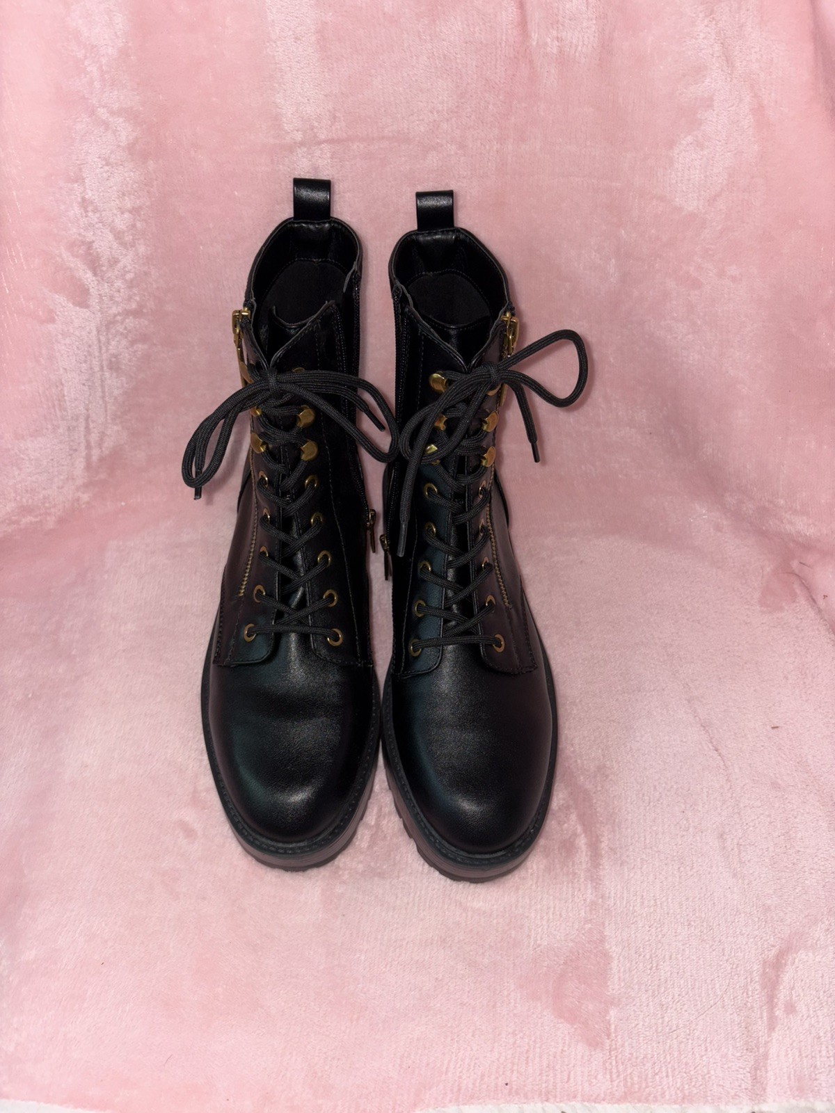 GUESS Black Leather Gold Zip Lace Up Combat Boots U.S. Size Women’s U.S 11