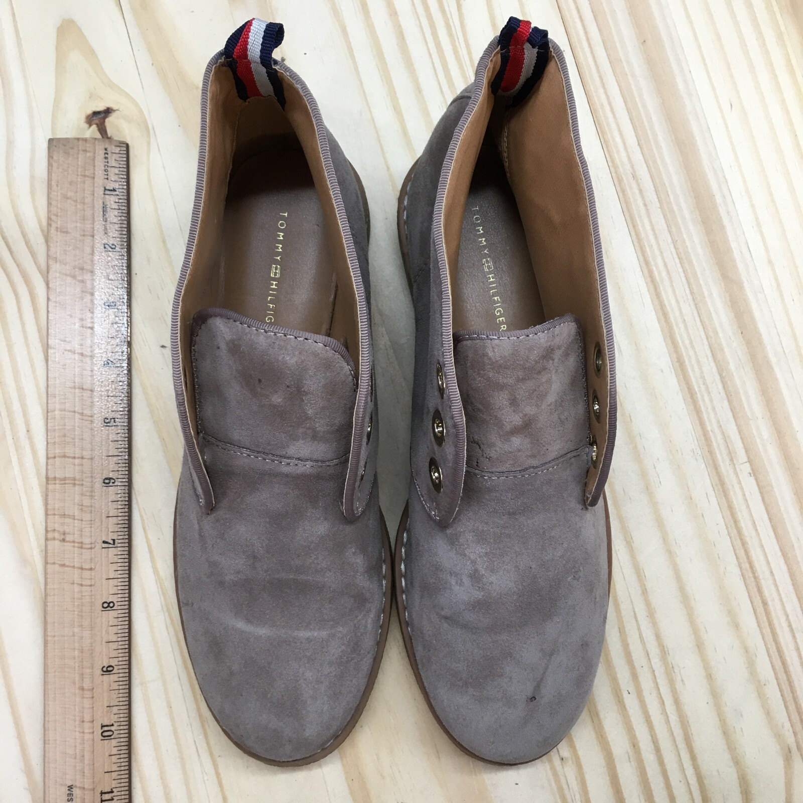 Tommy Hilfiger Boots Womens 6.5M Balbina Chukka Booties Beige Leather Almond Toe