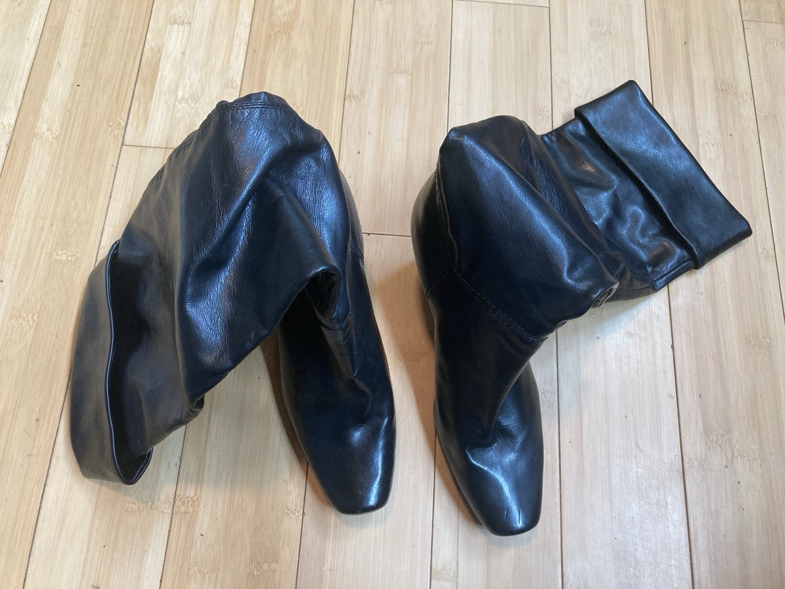 Liz Claiborne Black Danbury tall Boots