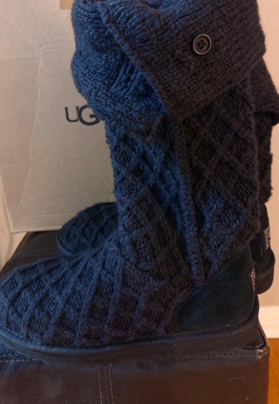 UGG Cardy 3066 Black Cable Knit Knee High Boots Wool Sheepskin Women’s 10