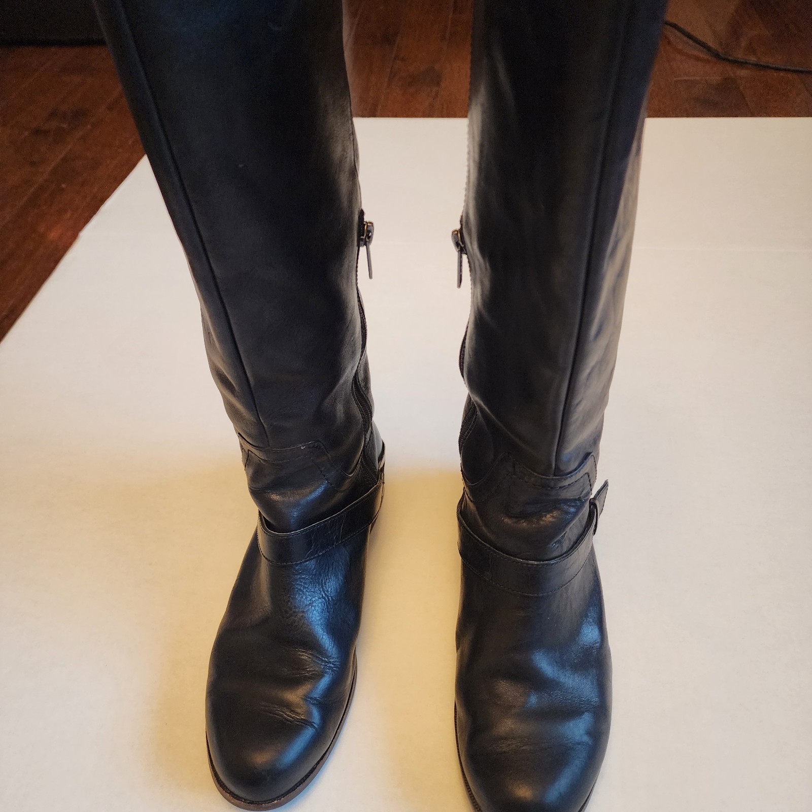 UGG Channing II Black Leather Riding Boots Harness Buckle Zip Women Size 8