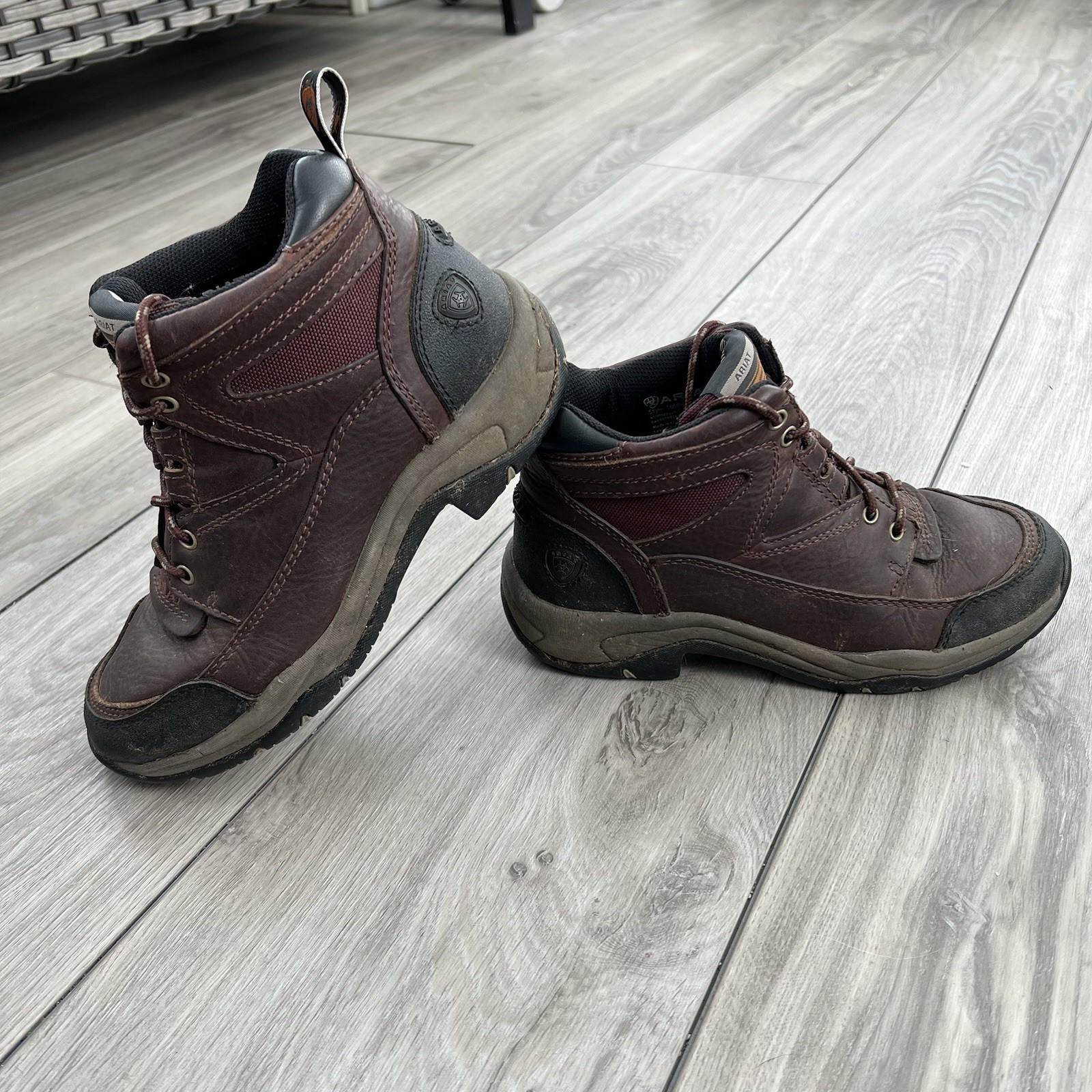 Ariat ATS Women’s Terrain Hiking Brown/Cordovan Boots Sz 7B