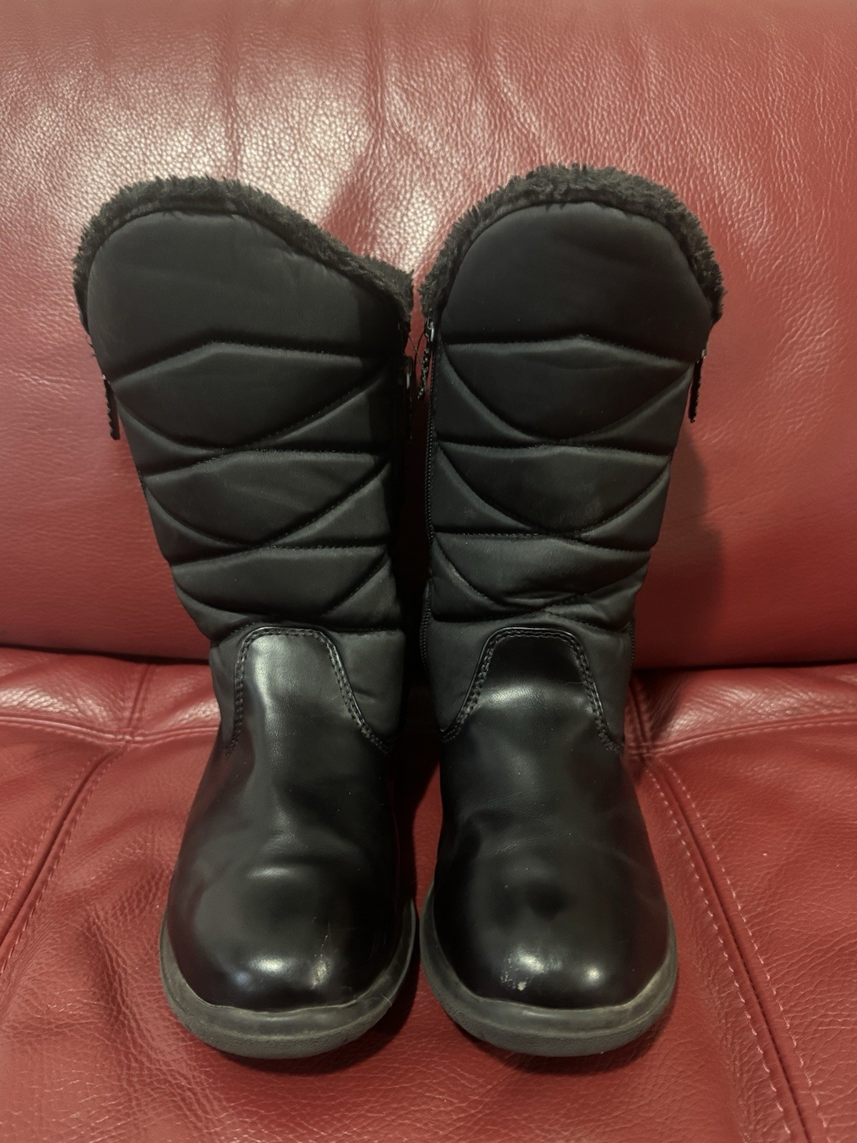 Totes Women’s Black Mid-Calf Boots Size 8.5 Side Zip Faux Fur Lined