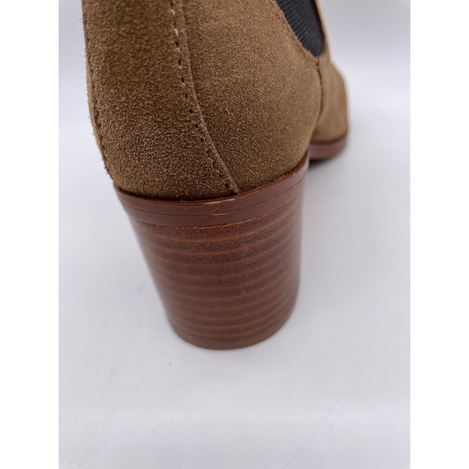 Steve Madden Women’s Rhiannon Chelsea Boot Brown Suede Size 7.5