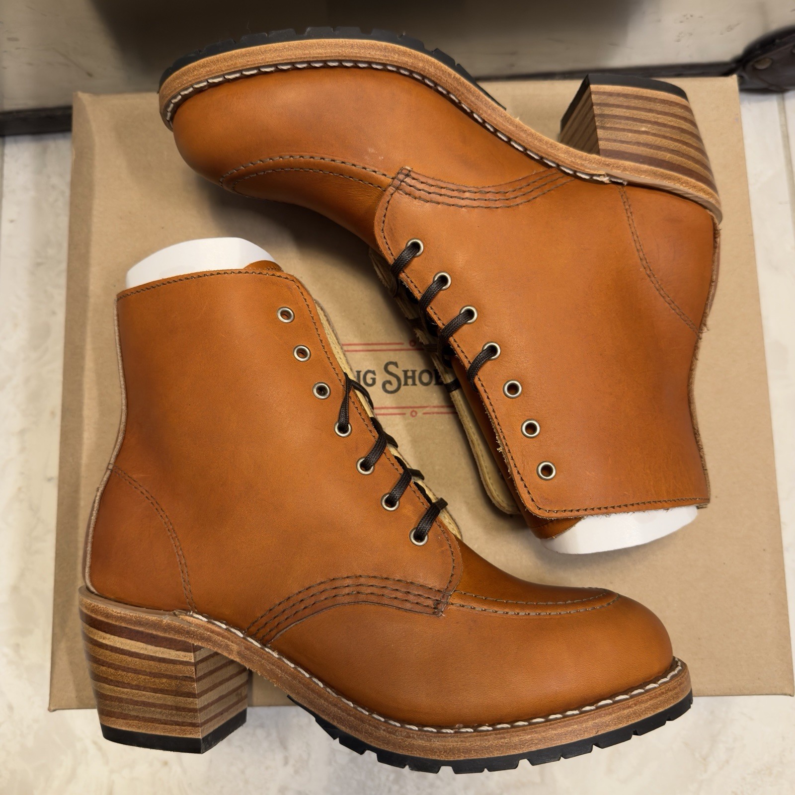 Red Wing Clara 3404 Heeled Oro Legacy Leather Women’s Boots 7.5 Stacked Heel New