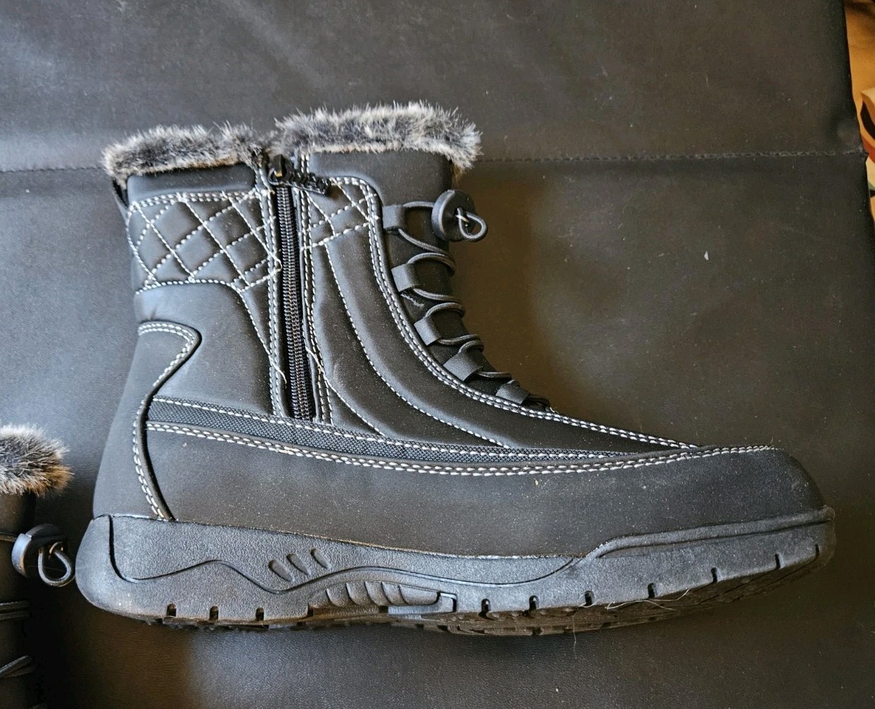 Totes Women’s Barbara Ankle High Boots – Black- Size 8M Waterproof Zipper V24.