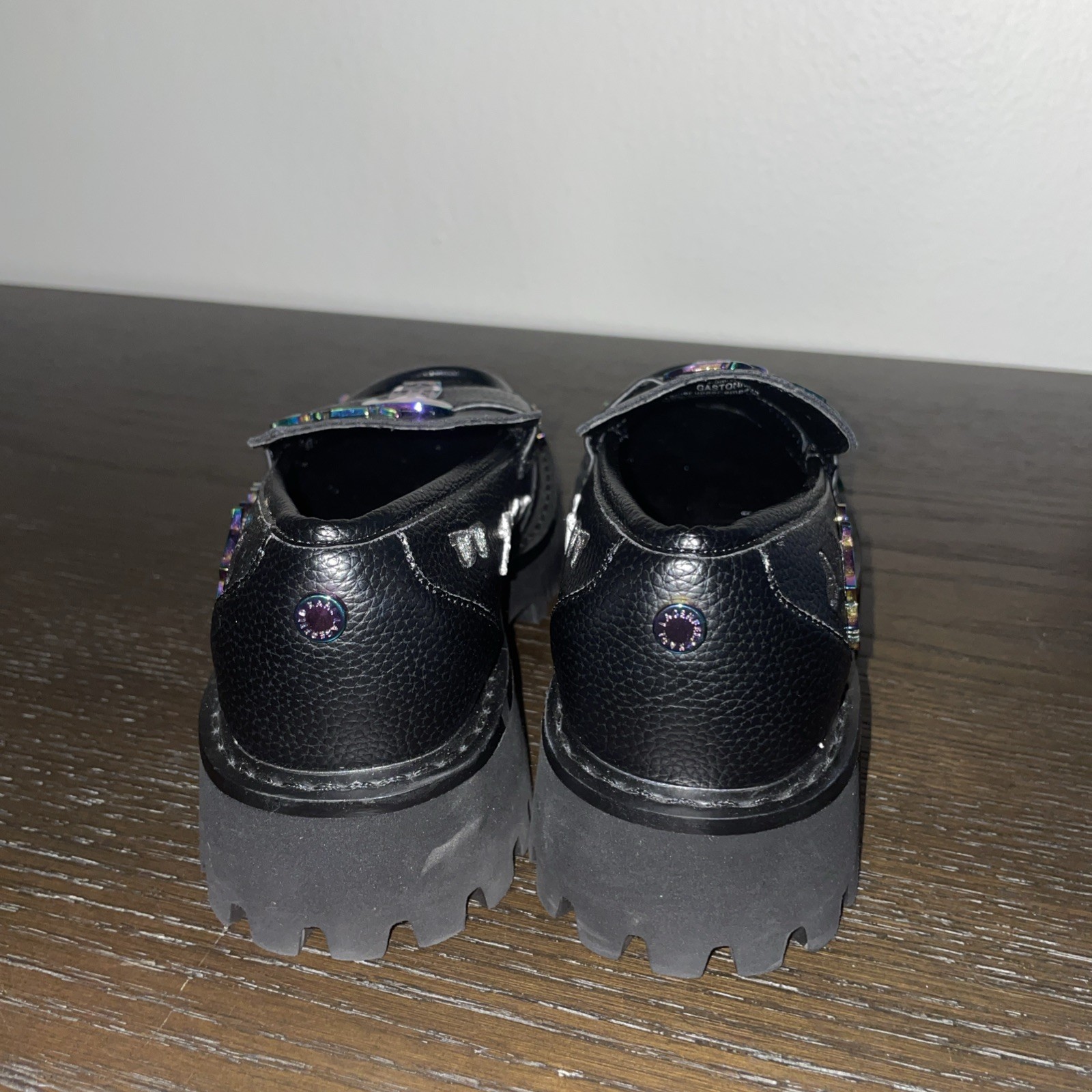 NEW KARL LAGERFELD PARIS Gaston Appliqué Chunky Loafers Size 5.5 / 35.5