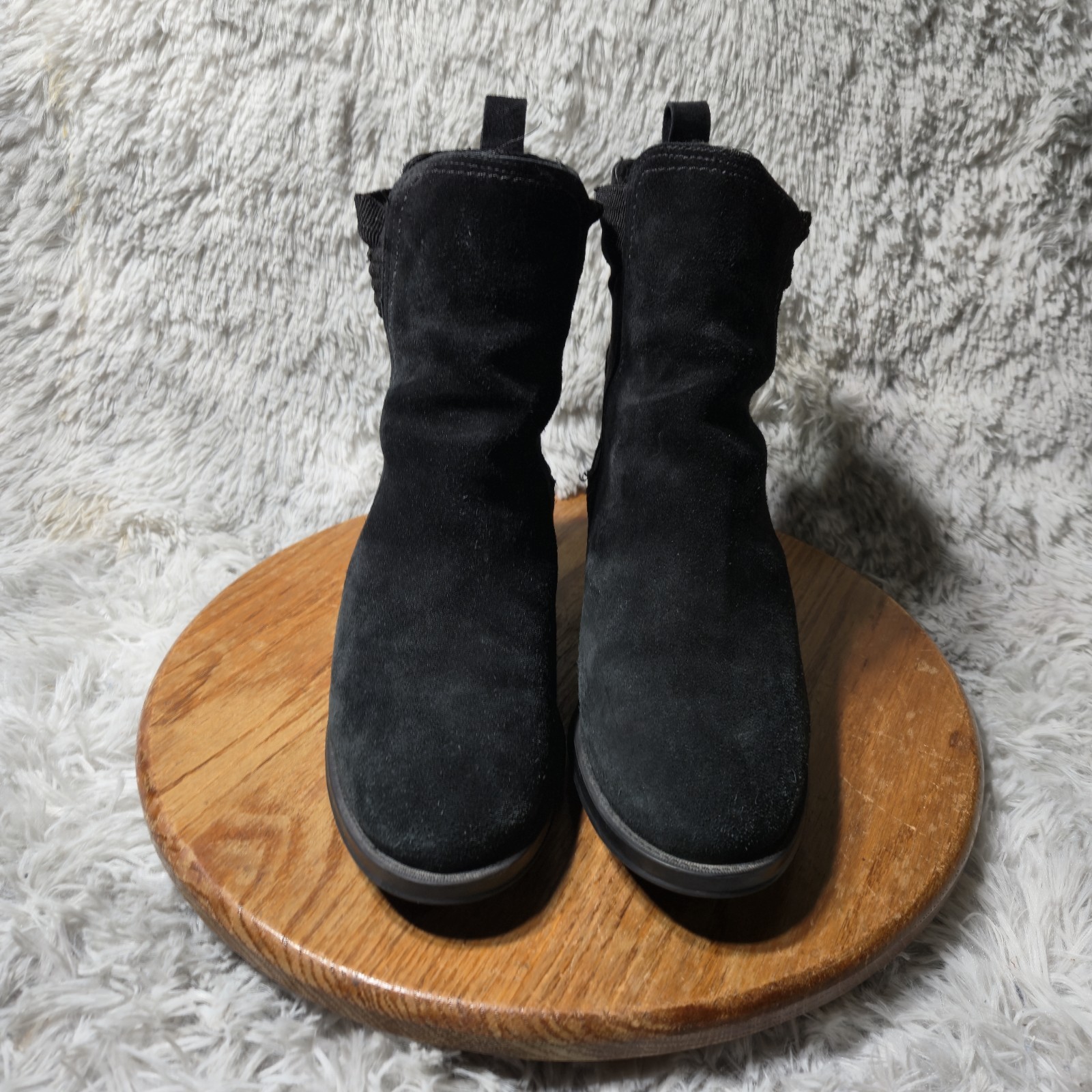 Andre Assous Odalys Womens Size 39M Black Suede Fur Lined Pull On Short Boots