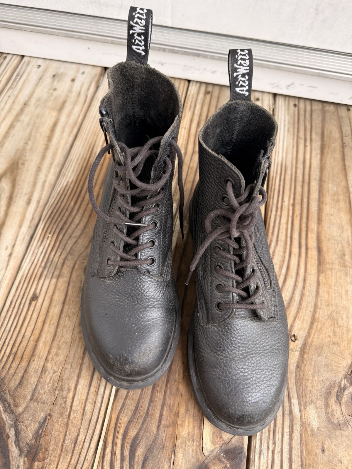 Dr. Martens Men’s Black Leather Lace-Up Side Zip Ankle Combat Boots US 8