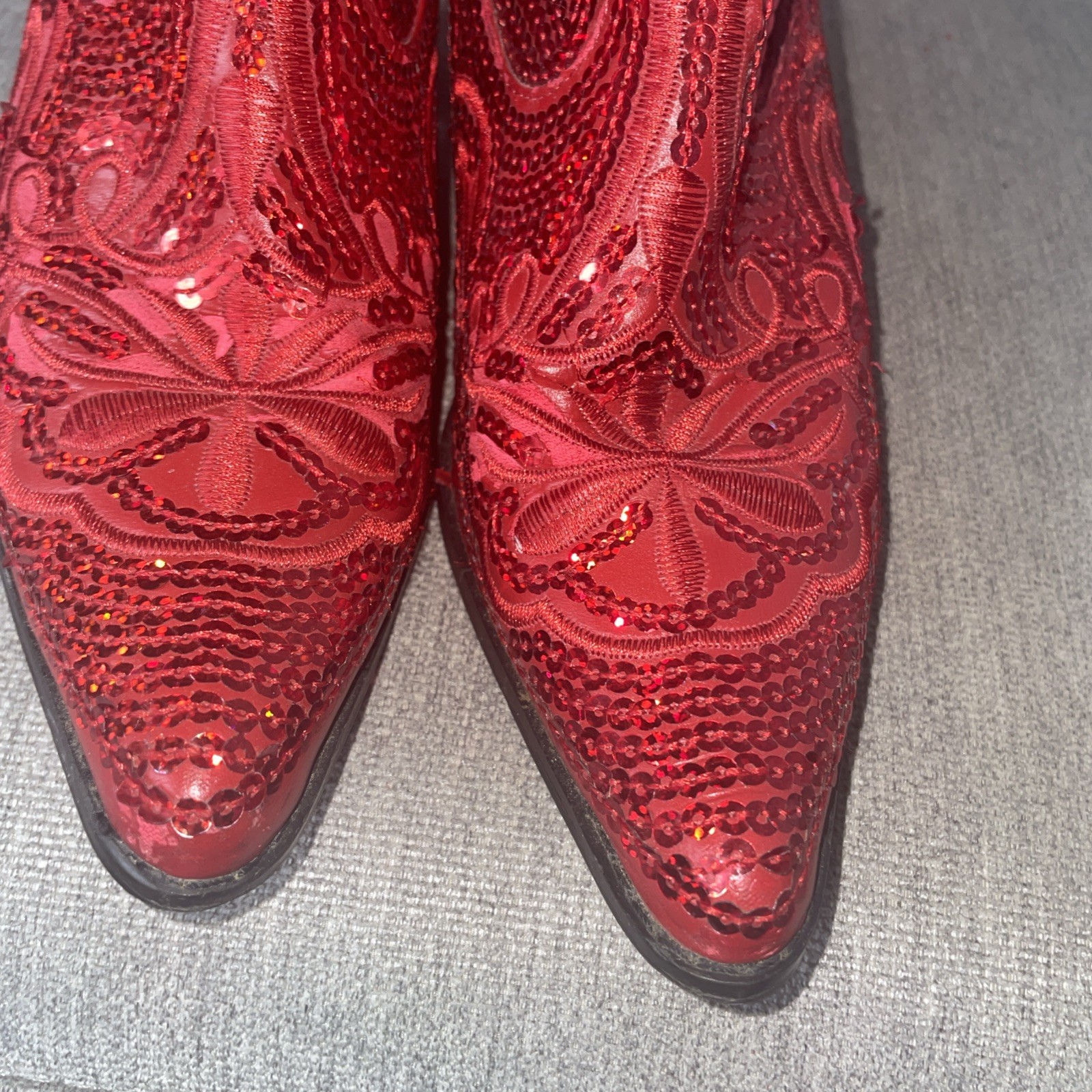 Helen’s Heart Cherry Red Sequined Boots Size 7 Line Dancing boots.
