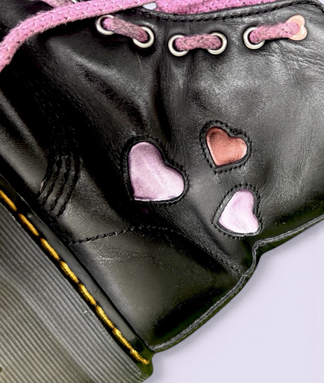 Dr. Martens Jadon Heart Platform Boots Black Leather Zip Lace EU 39 US 8