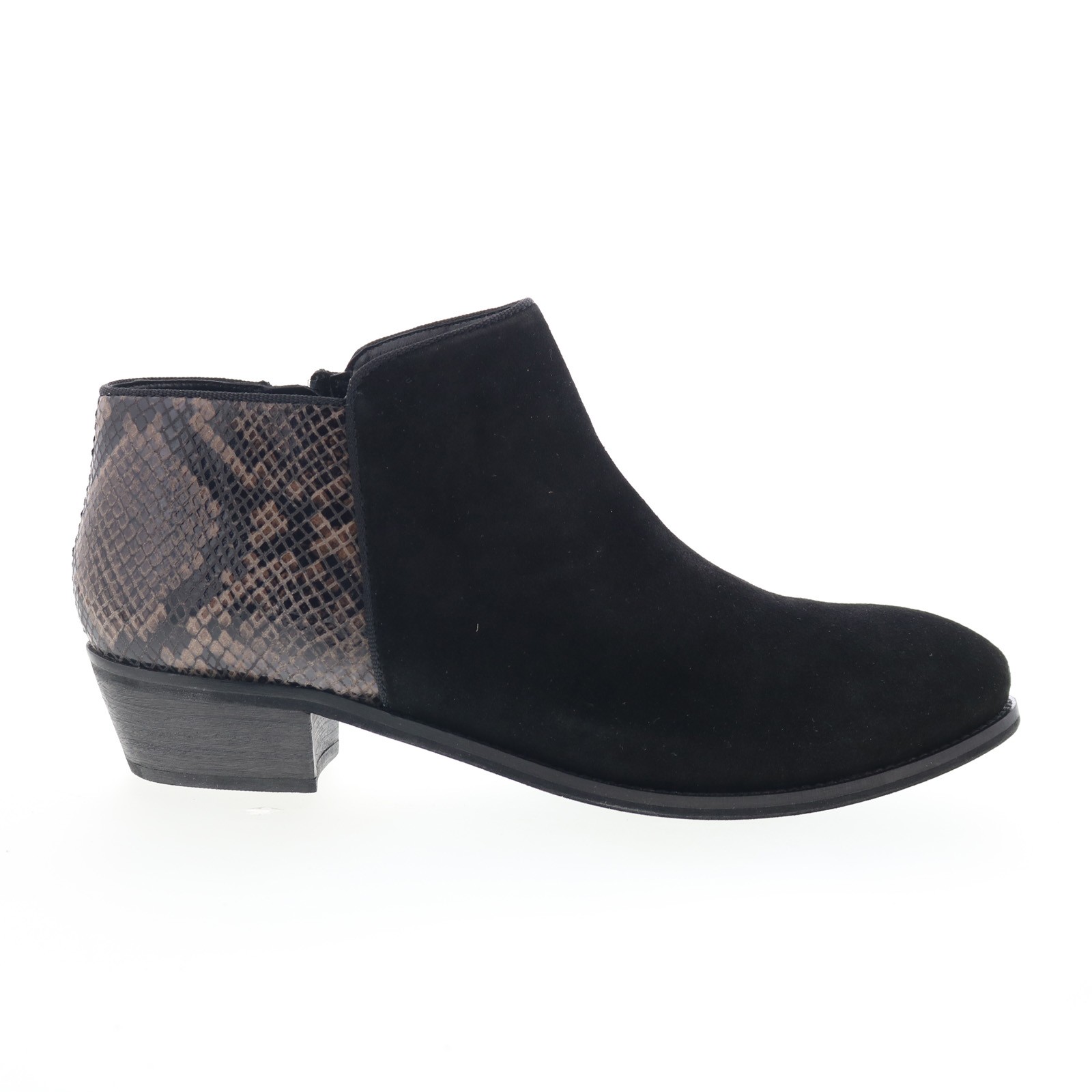 SoftWalk Rocklin S1457-023 Womens Black Leather Ankle & Booties Boots