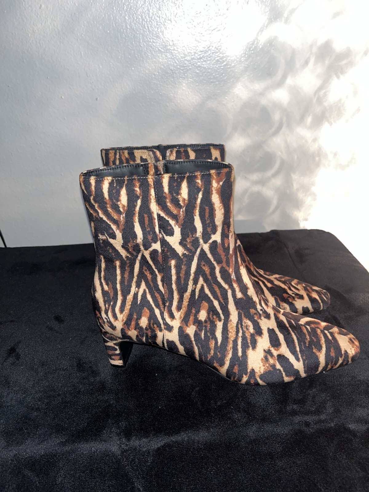 Animal Print Pointed Toe Ankle Bootie Zip Women’s Boots Brown Black Beige