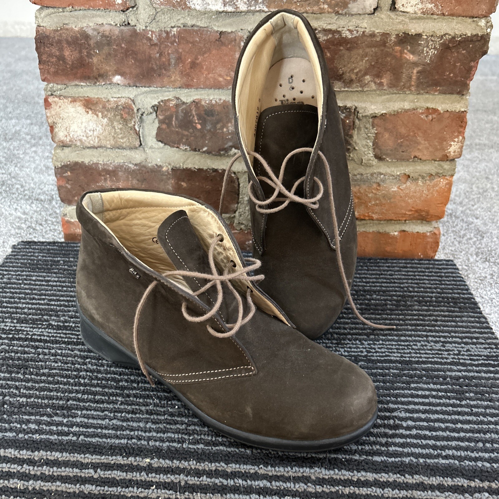 Finn Comfort GERMANY DARK BROWN Lace Up Ankle Booties U.S. 6 M