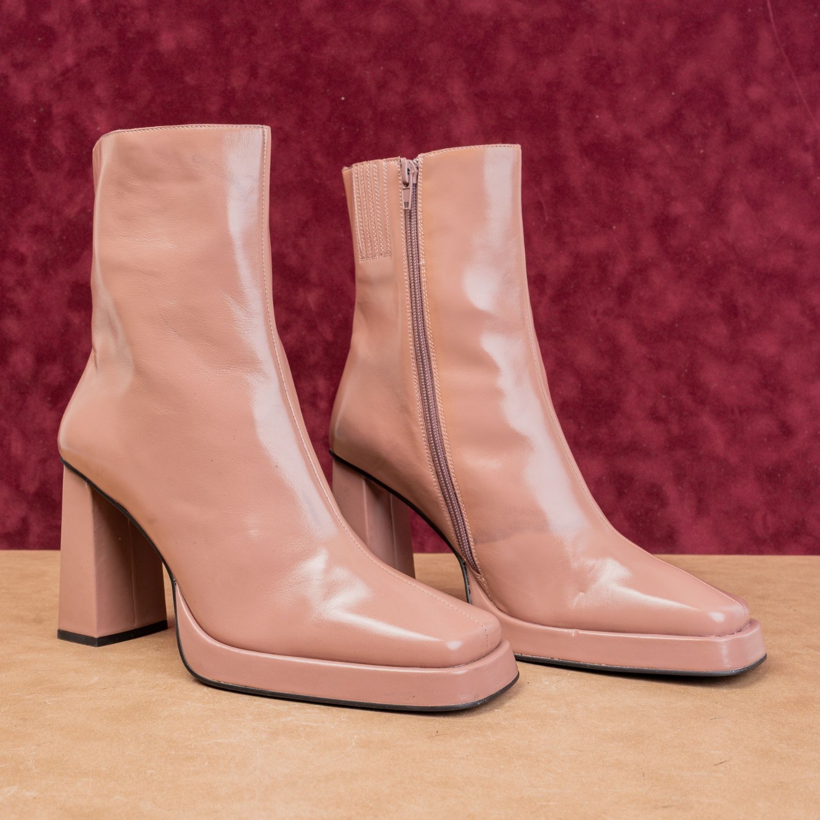 Jeffrey Campbell Maximal Lo Vintage 90s Inspired Square Toe Pink Boots size 10