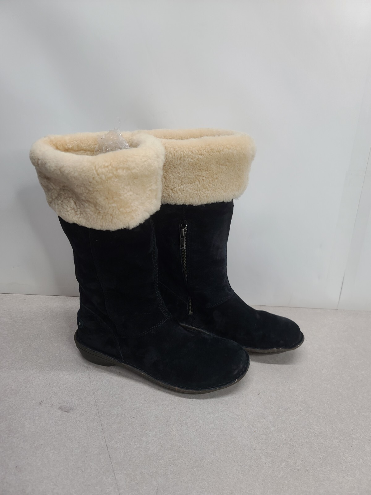 UGG Karyn Tall Winter Boots Womens Black Leather Sheepskin Cuff Pull On Size 6