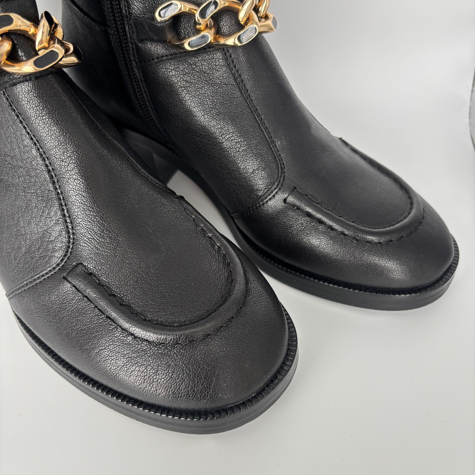 New See by Chloé Women’s Black Leather Chain Ankle Boots Size 36, Box Included