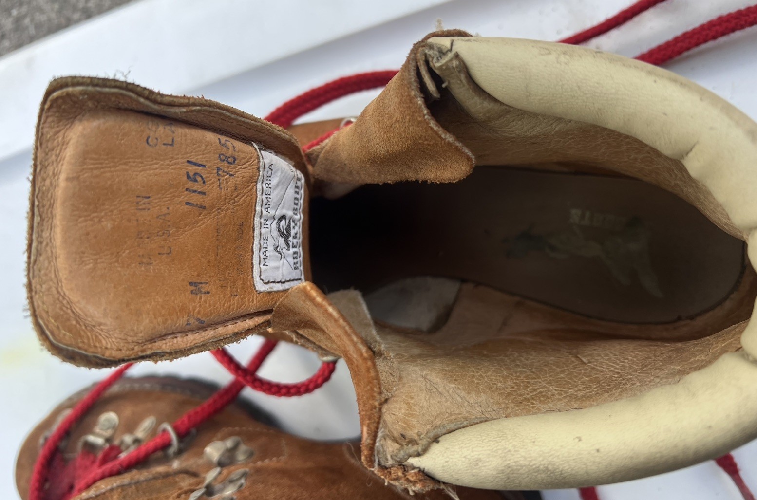 Rare Vintage Rocky Boots Tan Suede Mountaineering Hiking woman’s 7 m 1982