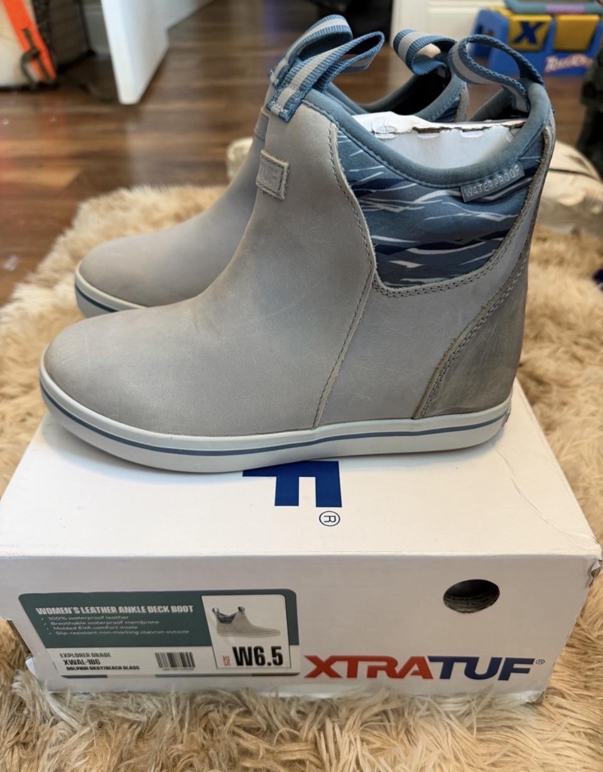 XTRATUF WOMEN’S LEATHER ANKLE DECK BOOT Size 6.5 #K
